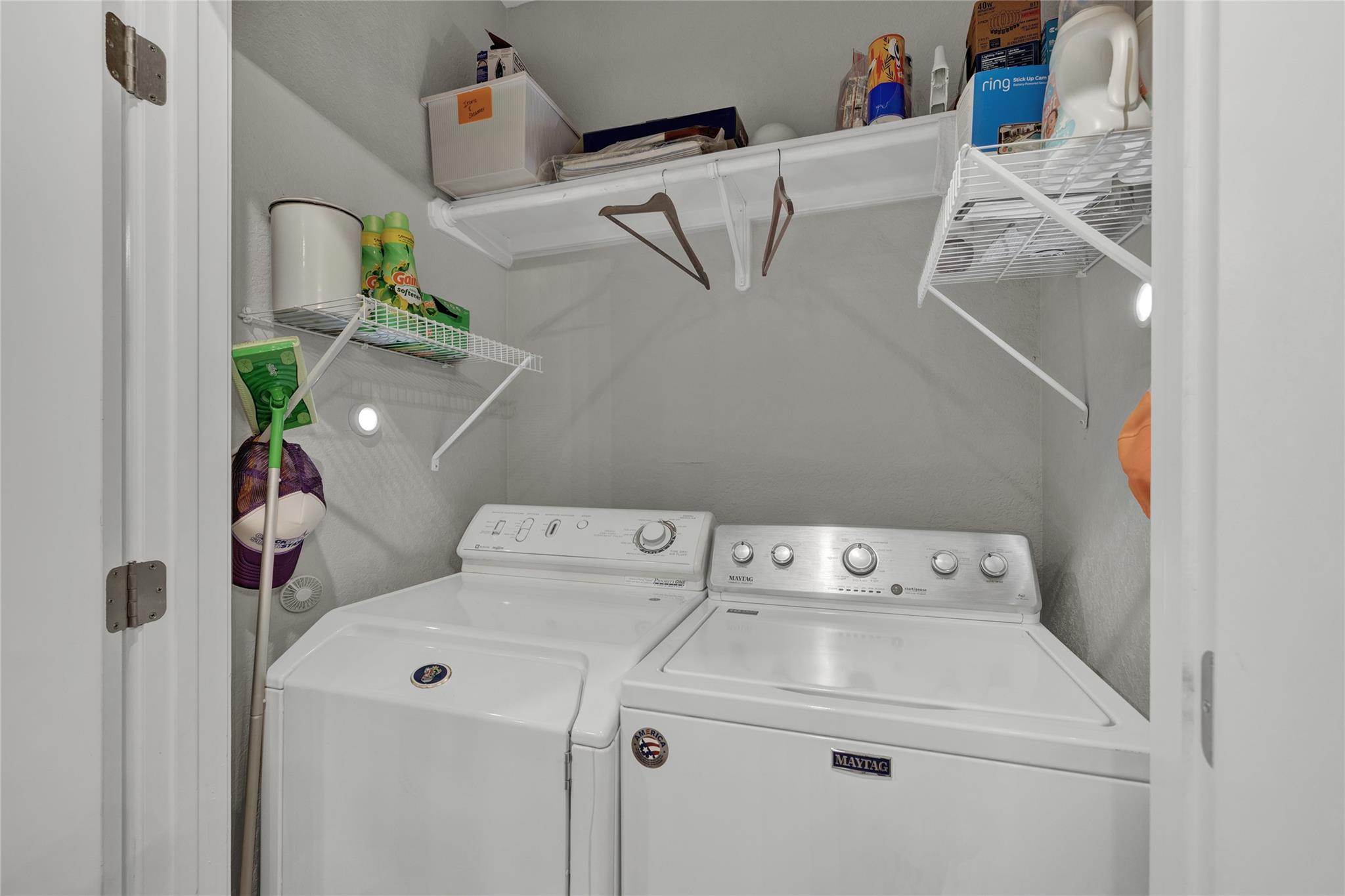 1132 Rhinestone Dr, Canyon Lake, TX 78133