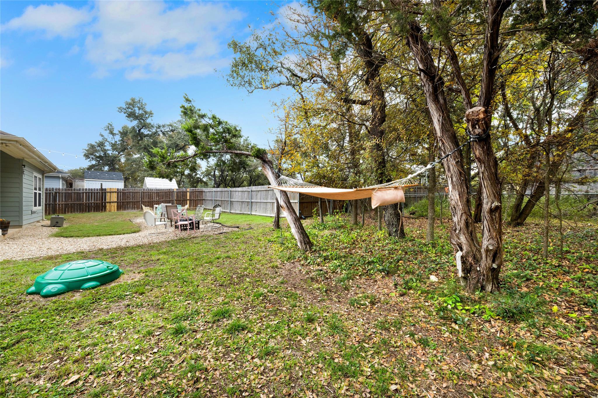 1132 Rhinestone Dr, Canyon Lake, TX 78133