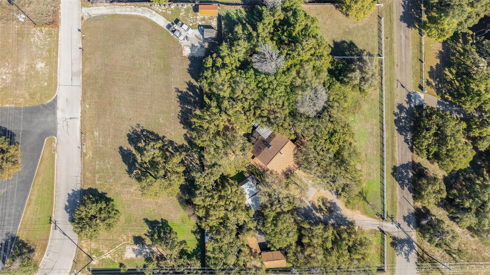 104 Jonathan Dr, Liberty Hill, TX 78642