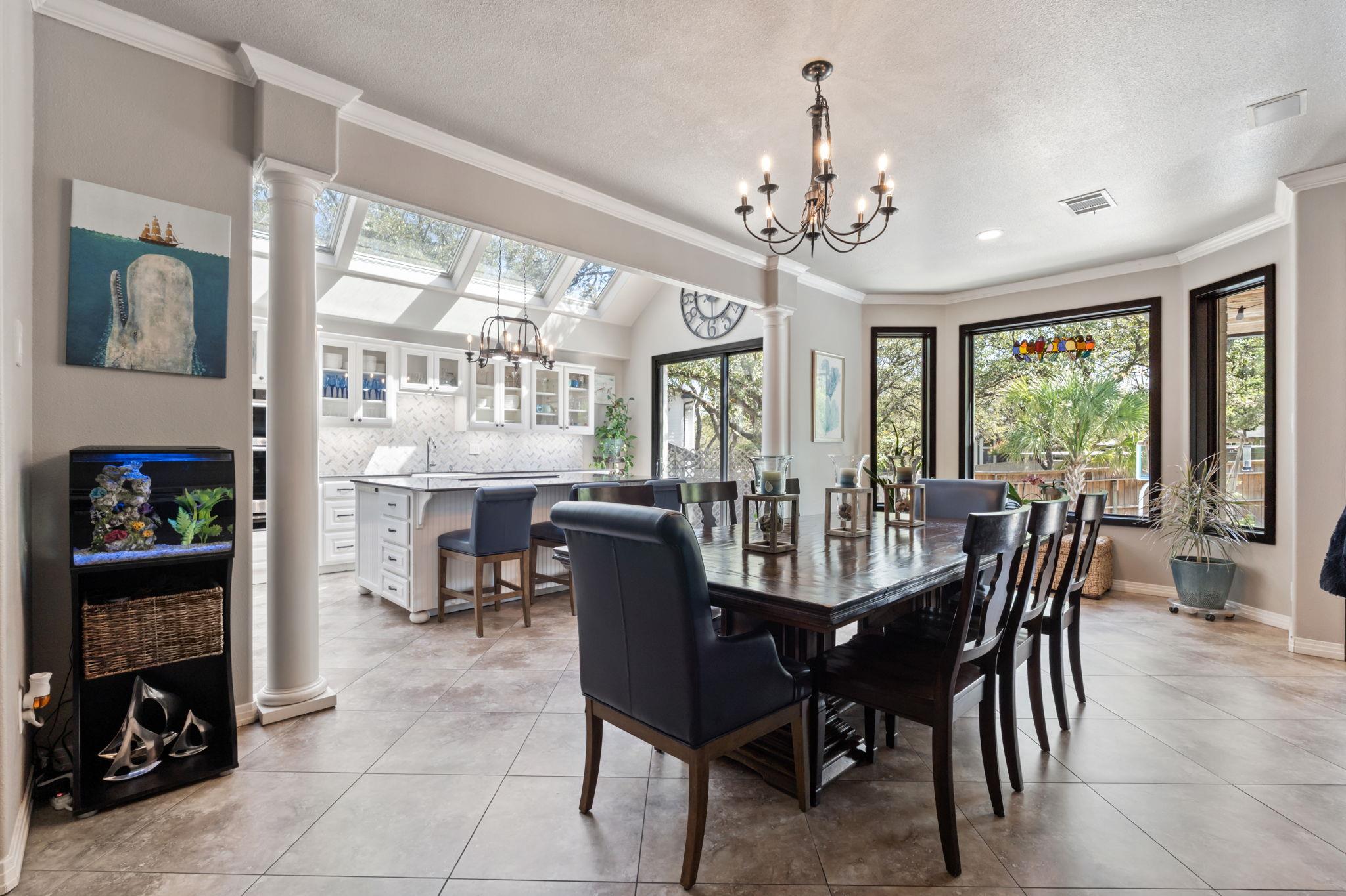 502 Explorer, Lakeway, TX 78734