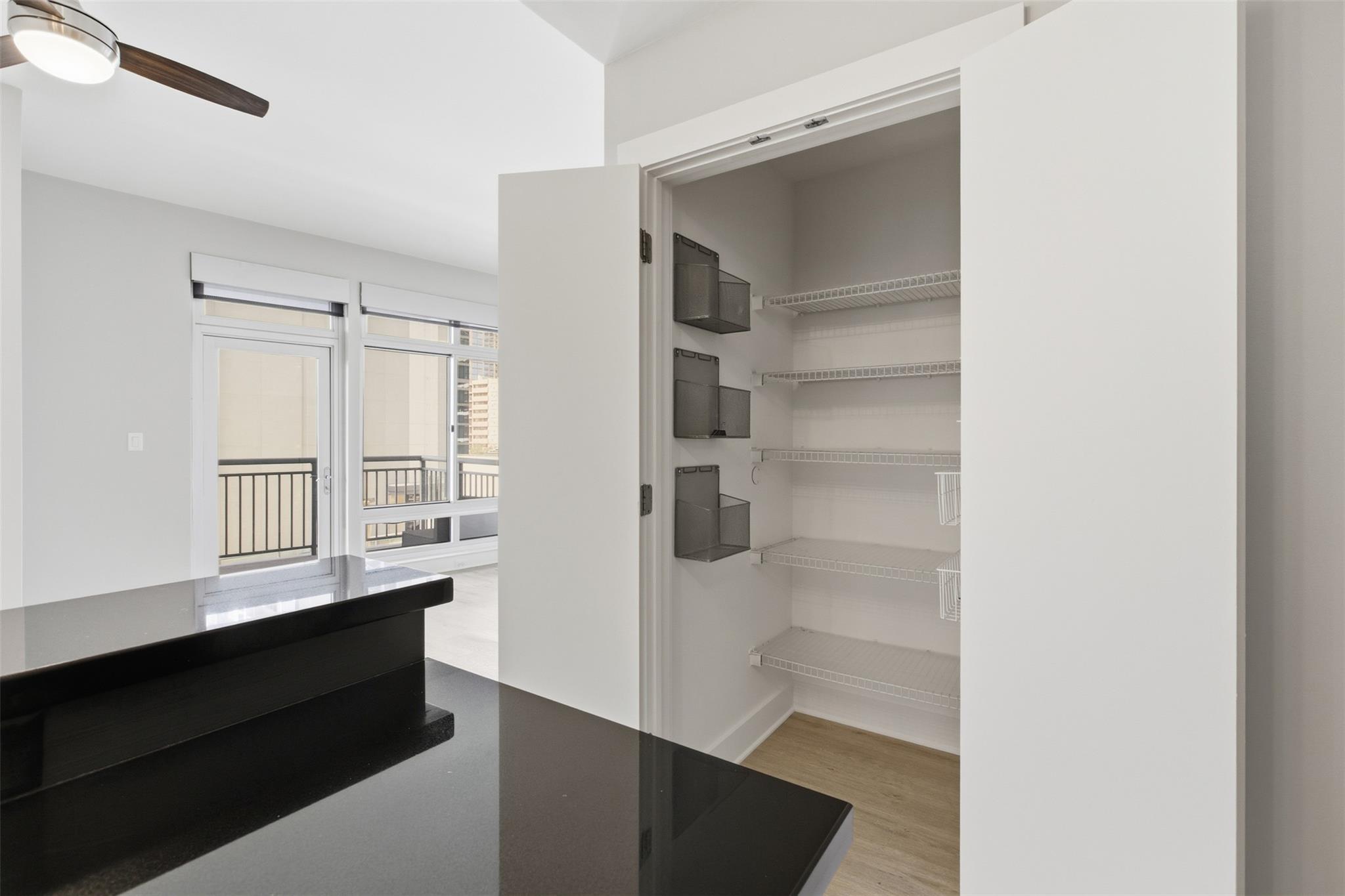 603 Davis St # 703, Austin, TX 78701