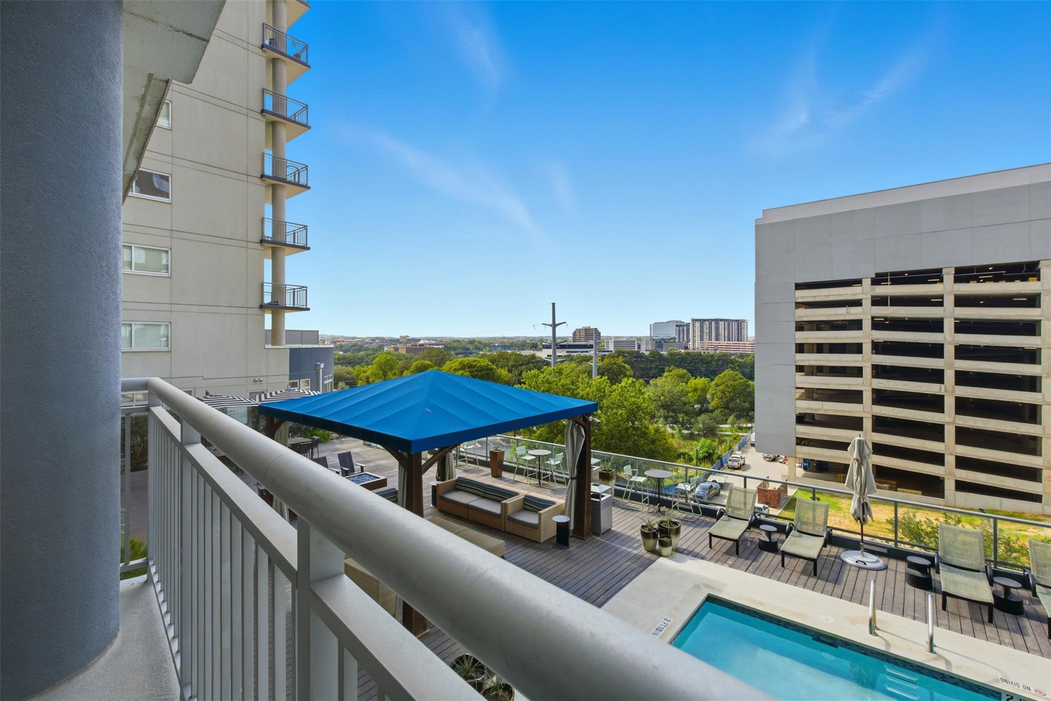 603 Davis St # 703, Austin, TX 78701