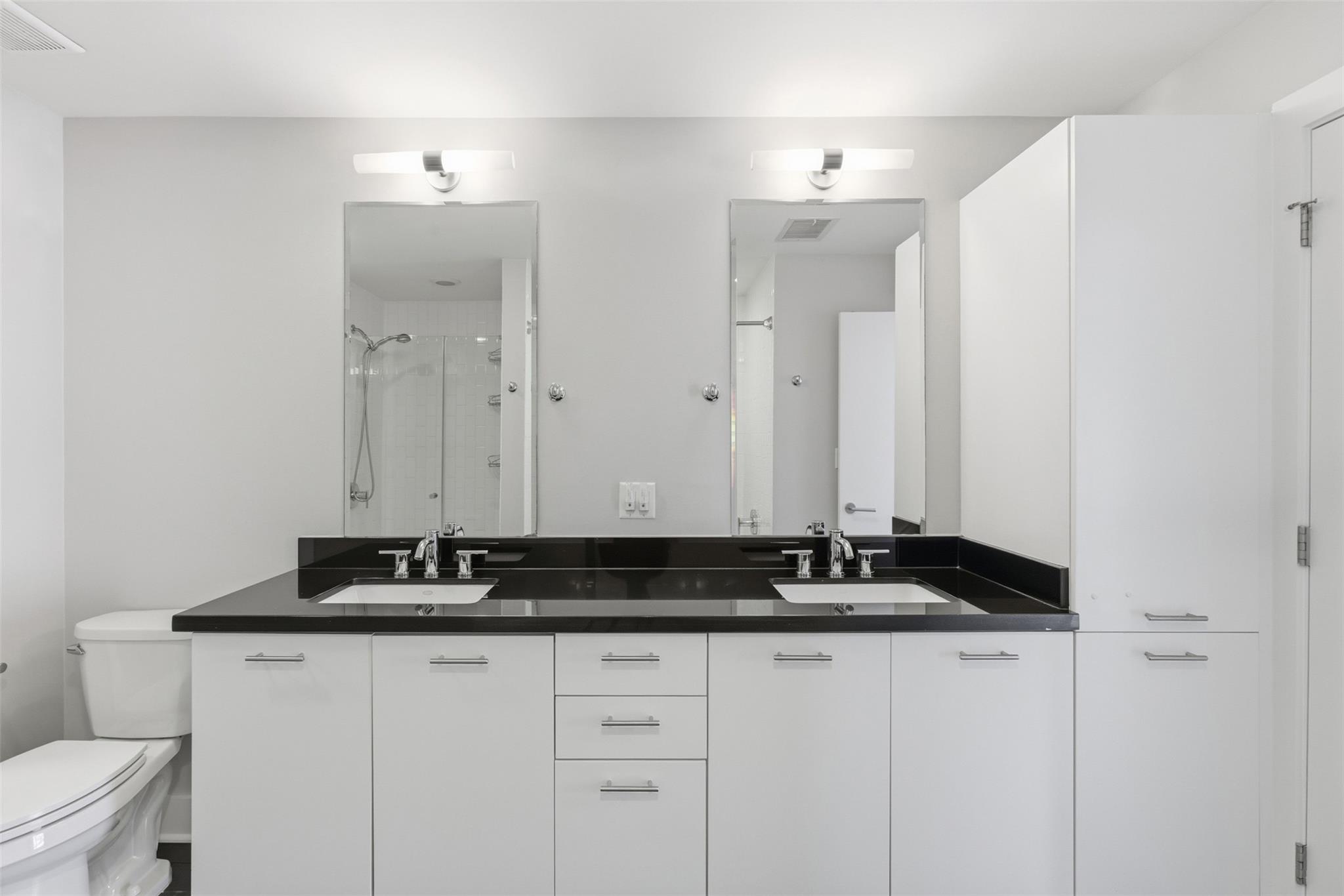 603 Davis St # 703, Austin, TX 78701