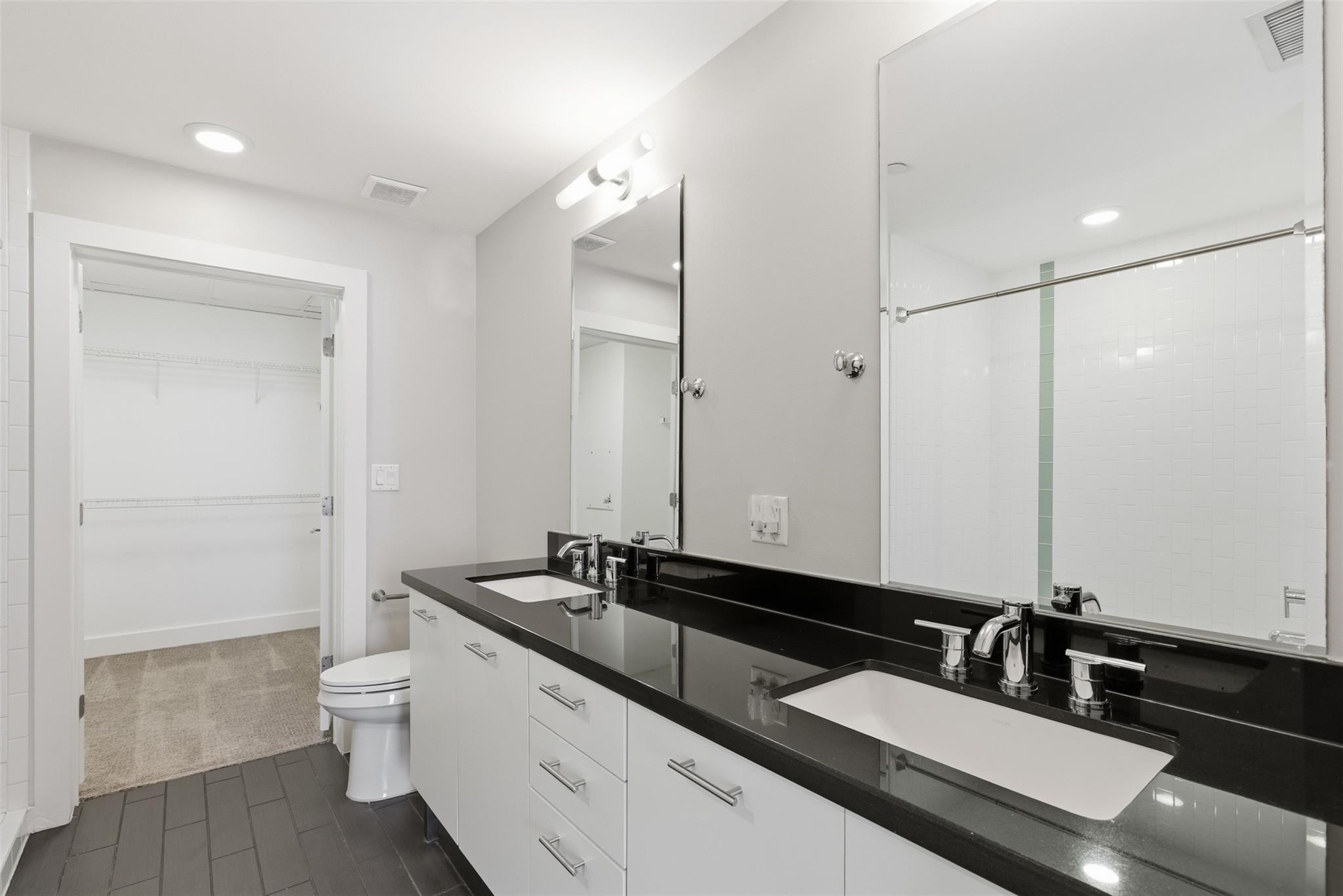 603 Davis St # 703, Austin, TX 78701