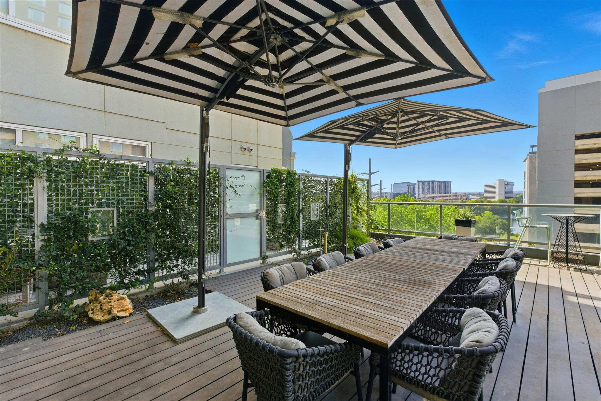 603 Davis St # 703, Austin, TX 78701