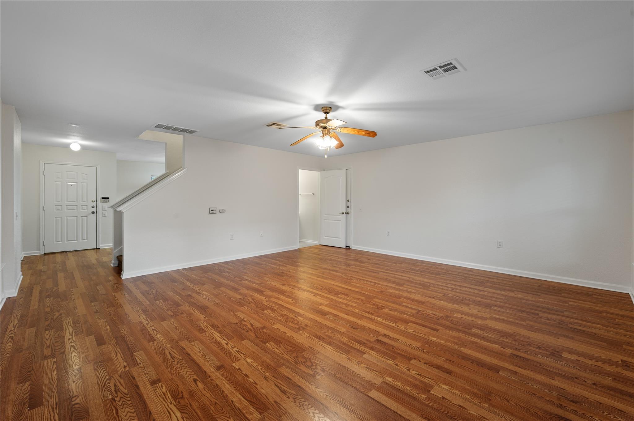 6905 Doyal Dr, Austin, TX 78747