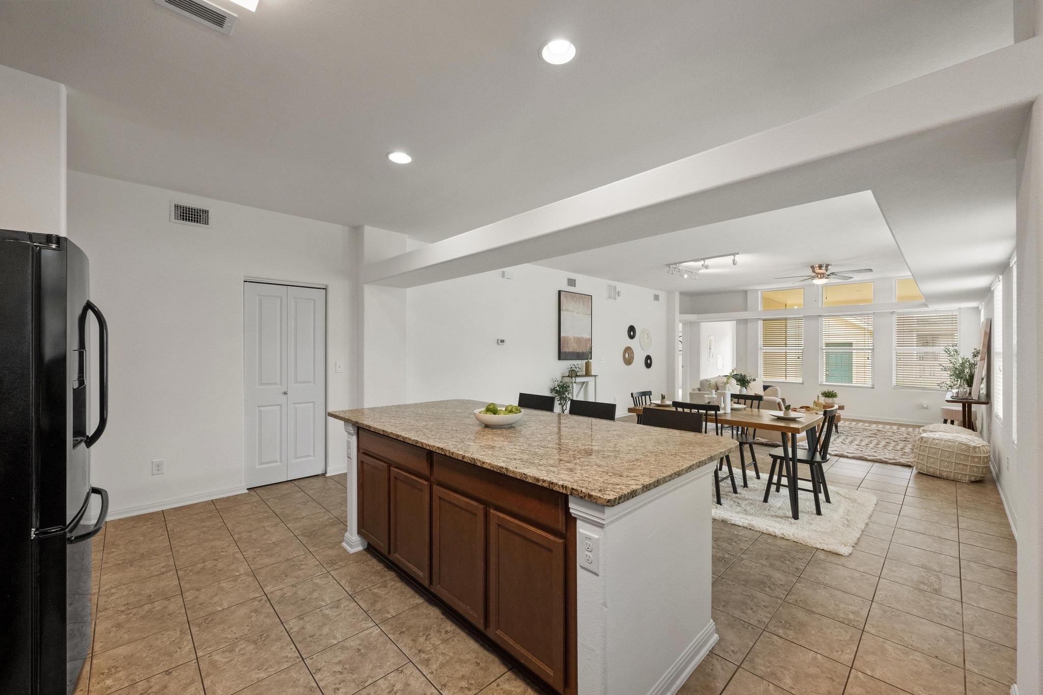 1267 Sanders, Kyle, TX 78640