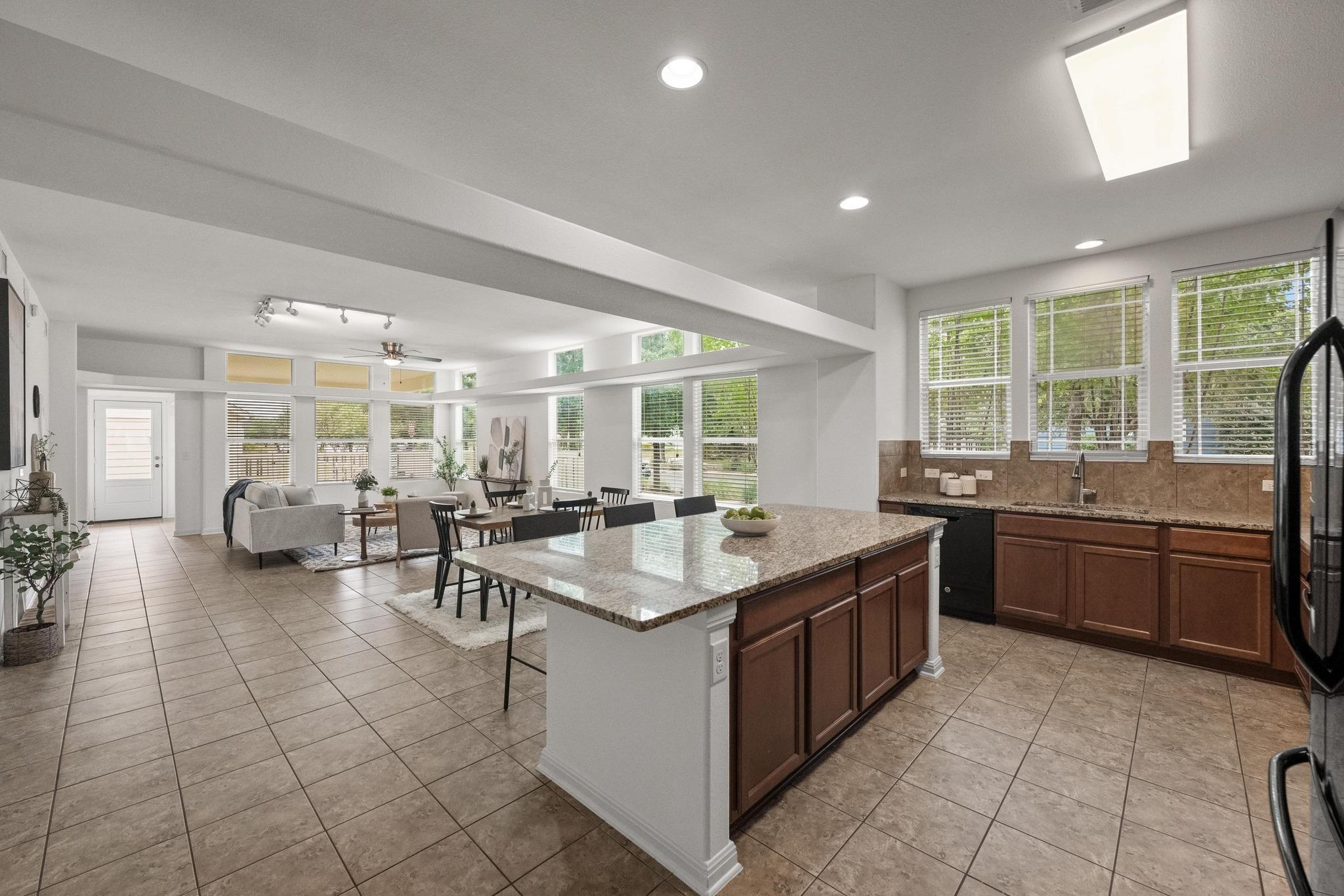 1267 Sanders, Kyle, TX 78640
