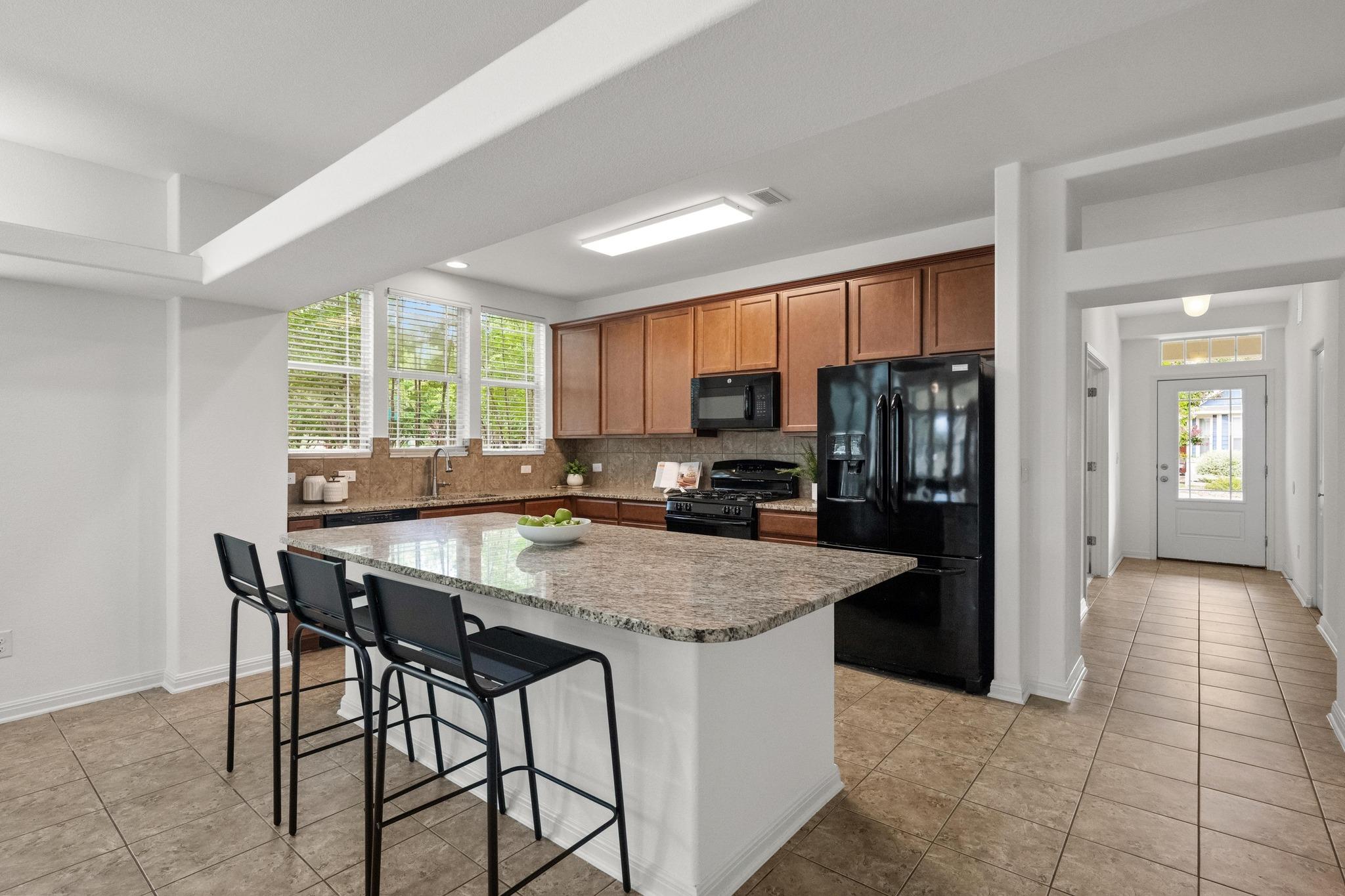 1267 Sanders, Kyle, TX 78640