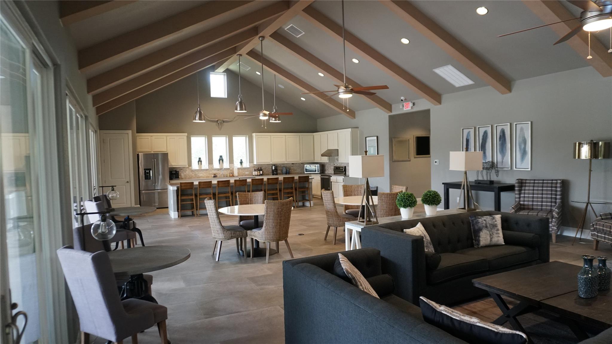 525 Clubhouse Dr, Georgetown, TX 78628