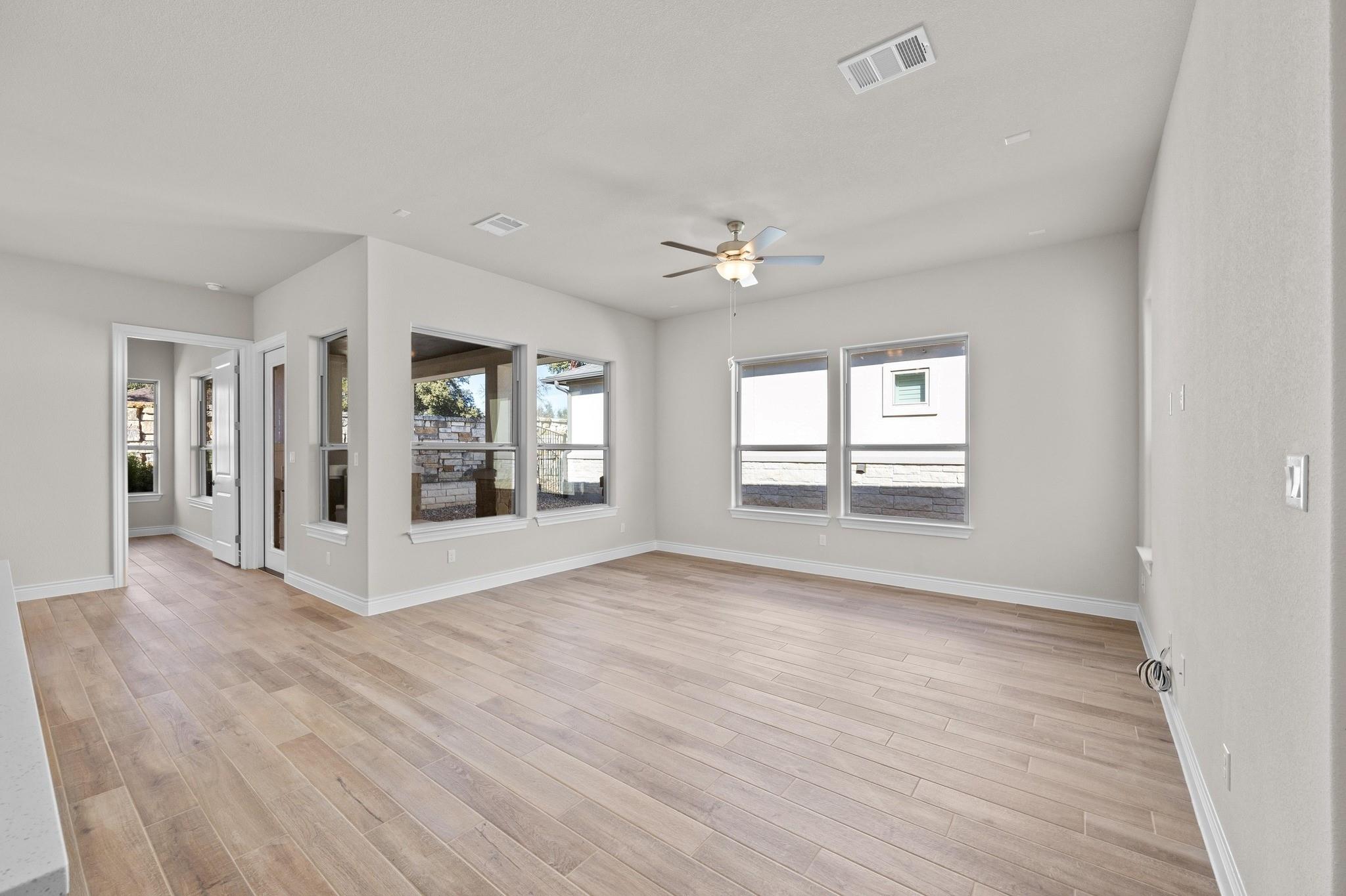 533 Clubhouse Dr, Georgetown, TX 78628