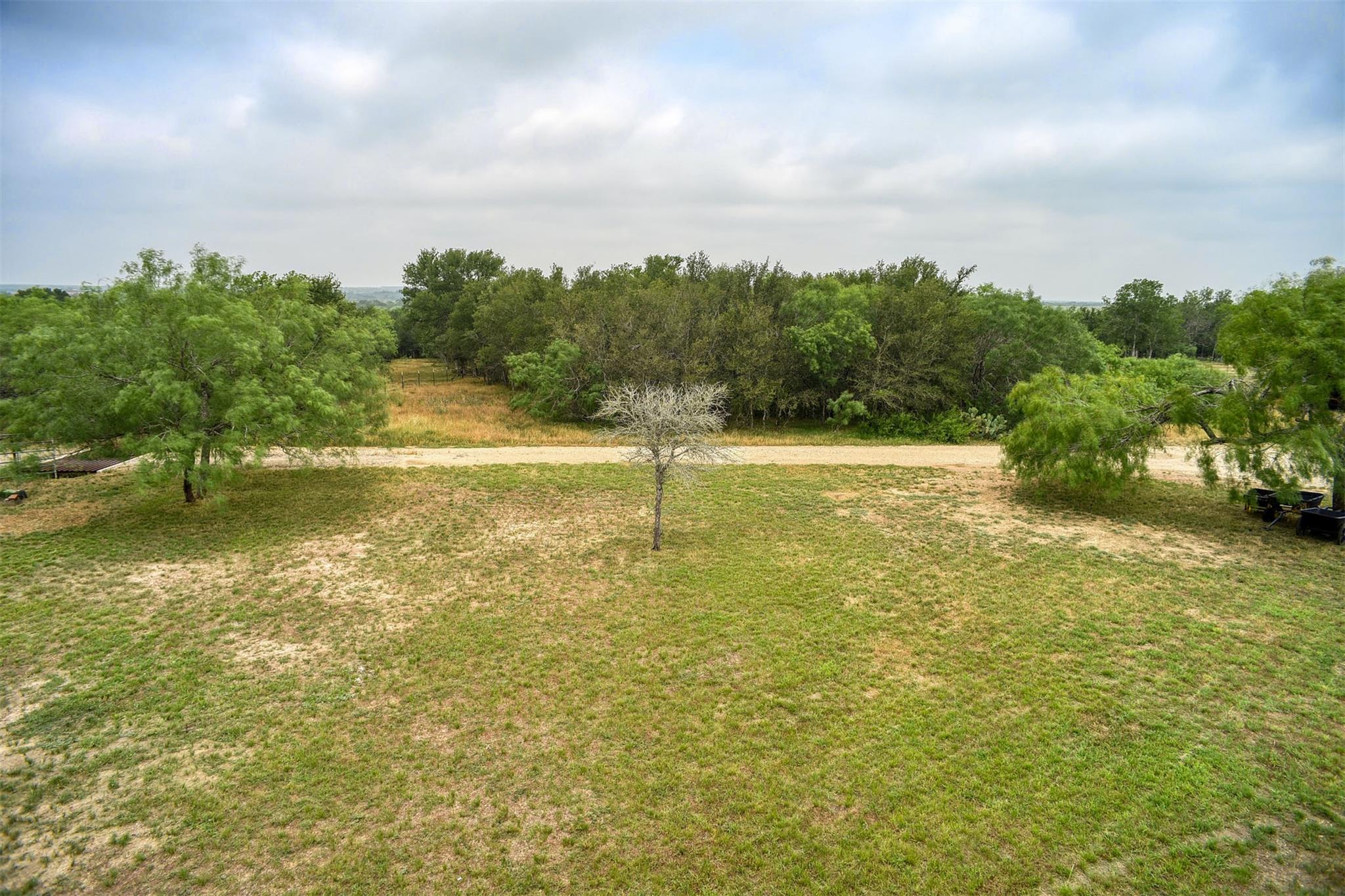 323 CR 446, Gonzales, TX 78629