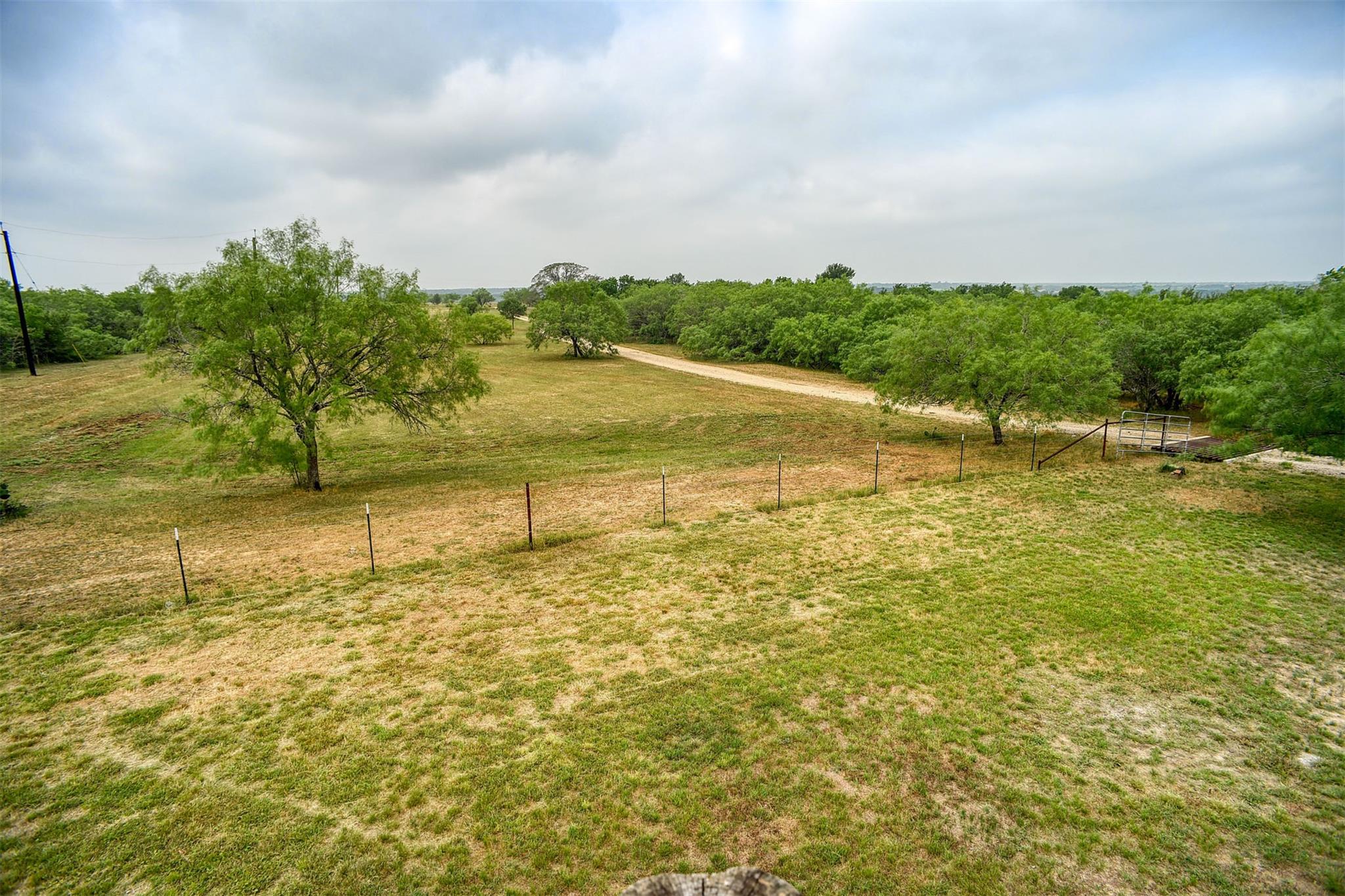 323 CR 446, Gonzales, TX 78629
