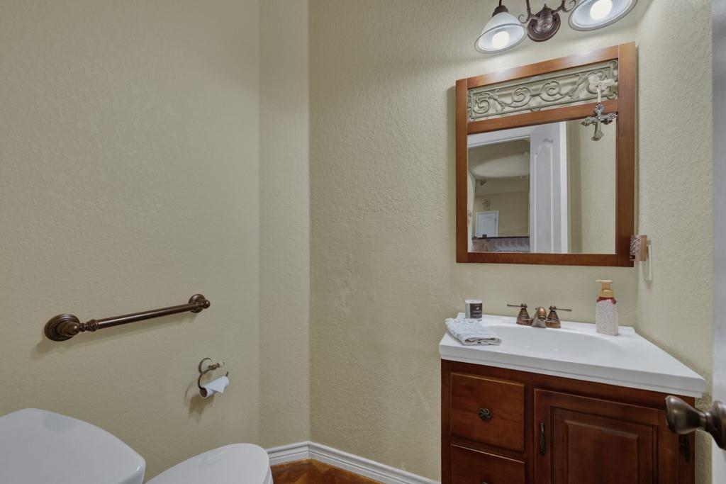 107 Buttermilk Ln, Spring Branch, TX 78070