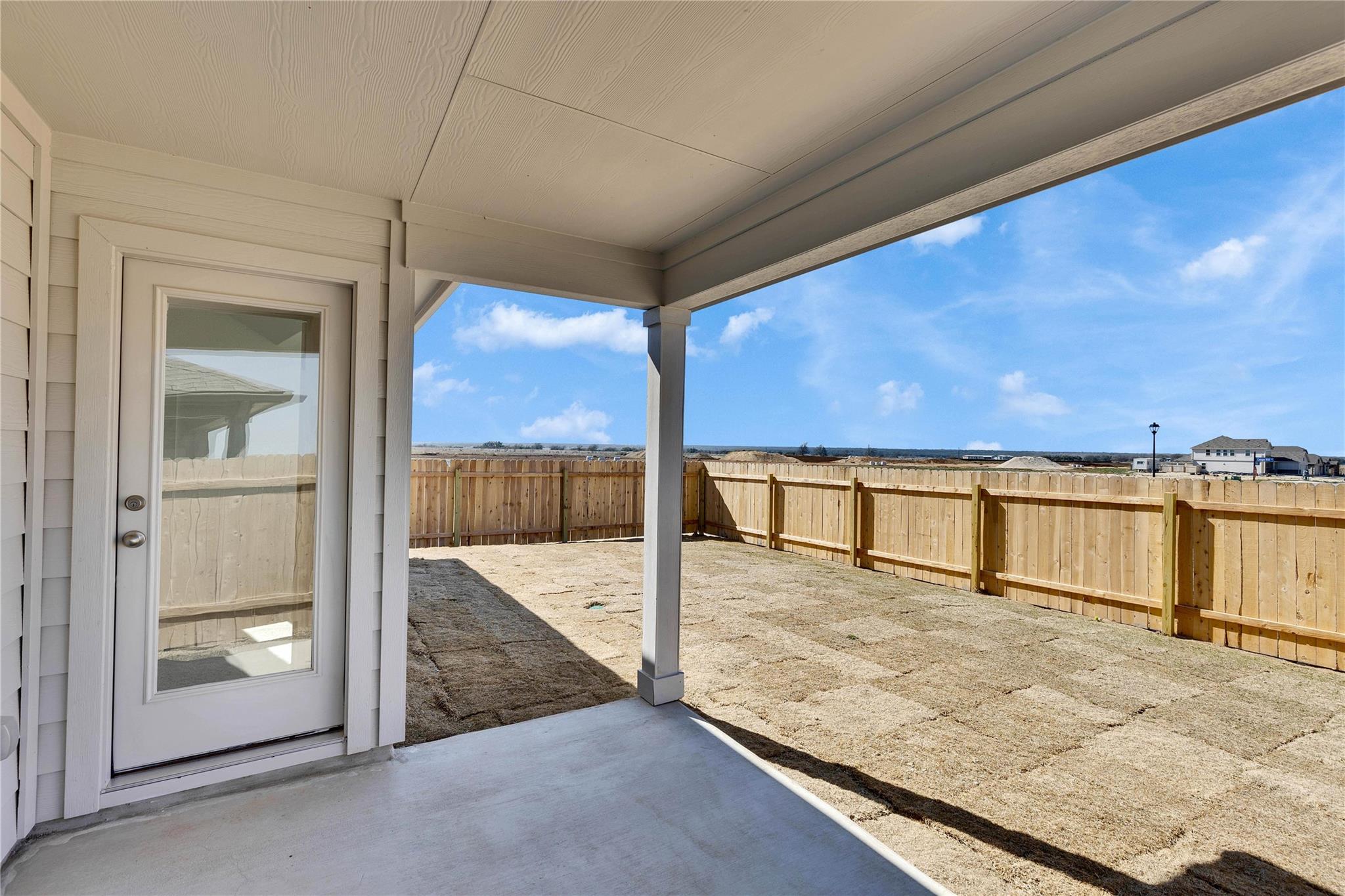 524 Bobcat Creek Dr, Jarrell, TX 76537