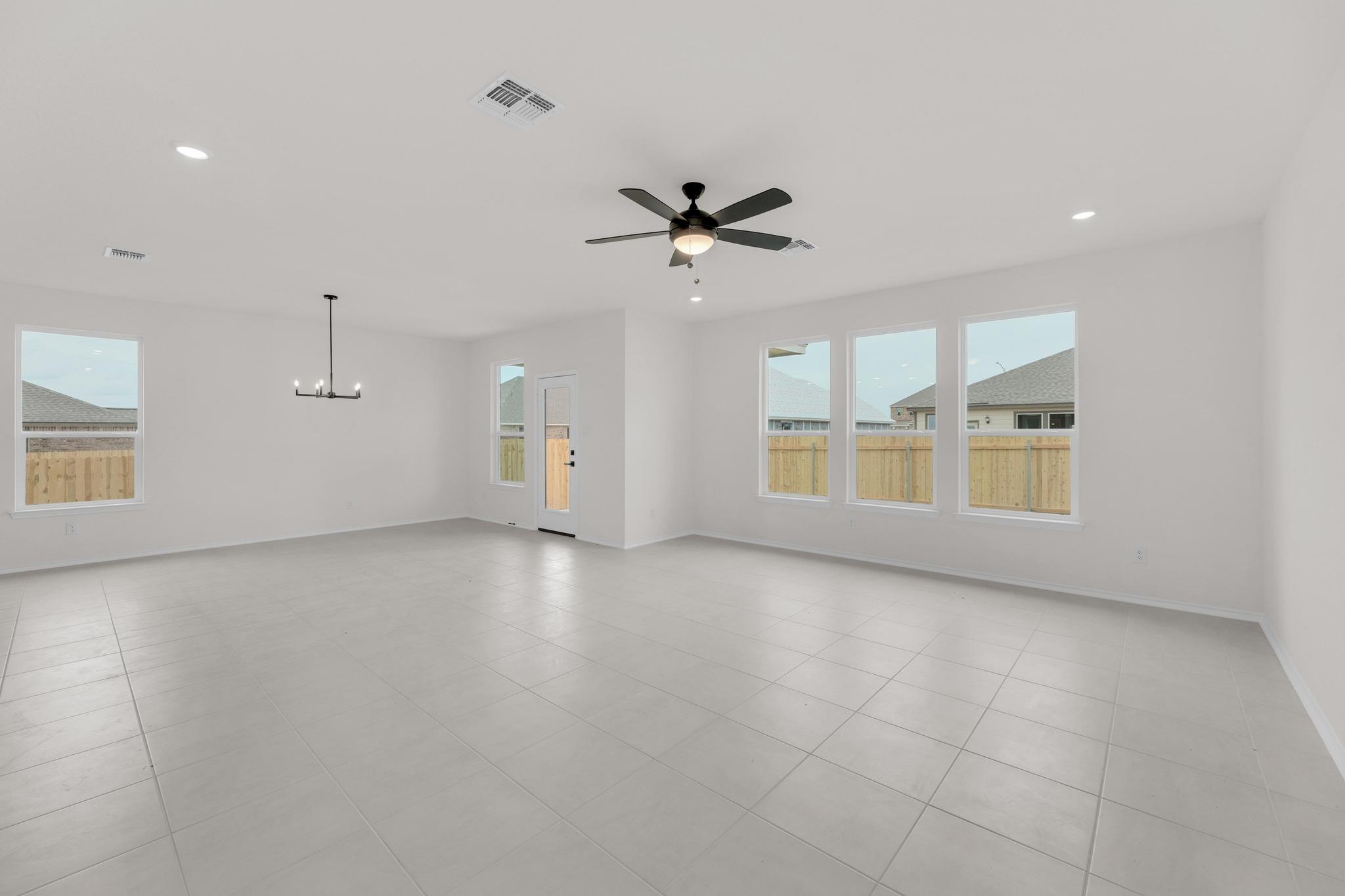 15009 Kiger Mustang Dr, Manor, TX 78653