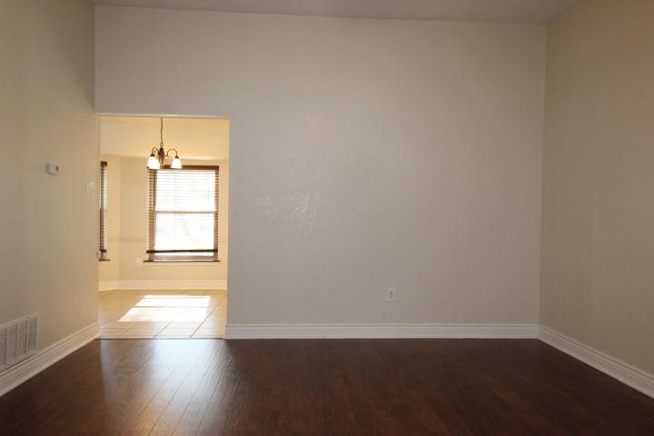213 Bronc Dr, Copperas Cove, TX 76522