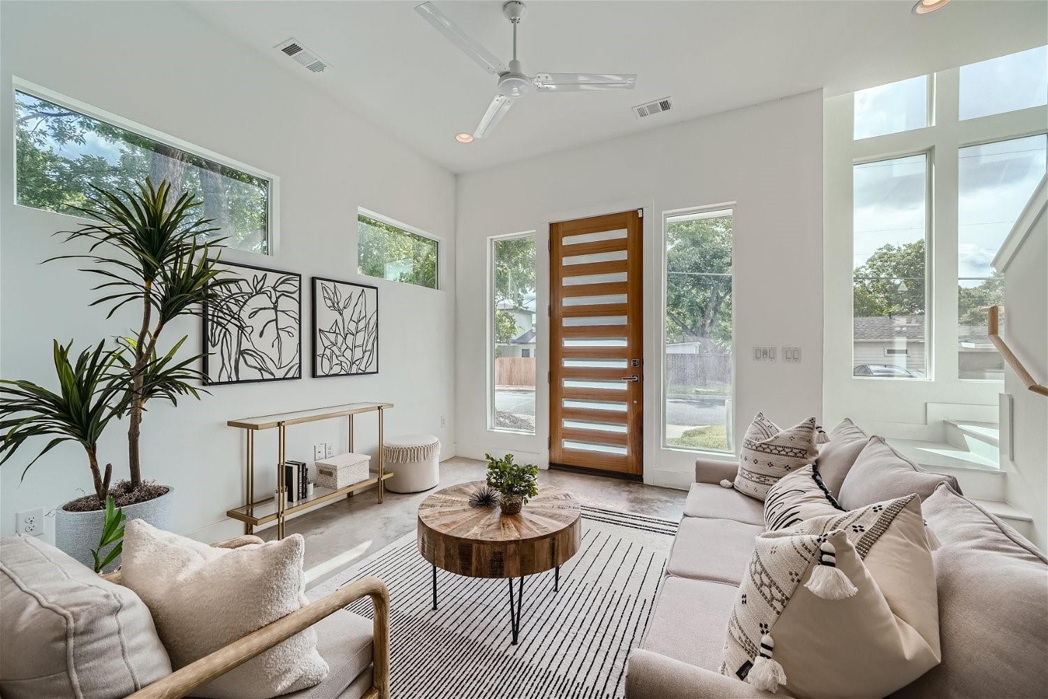 6002 Camino Real Rd, Austin, TX 78757