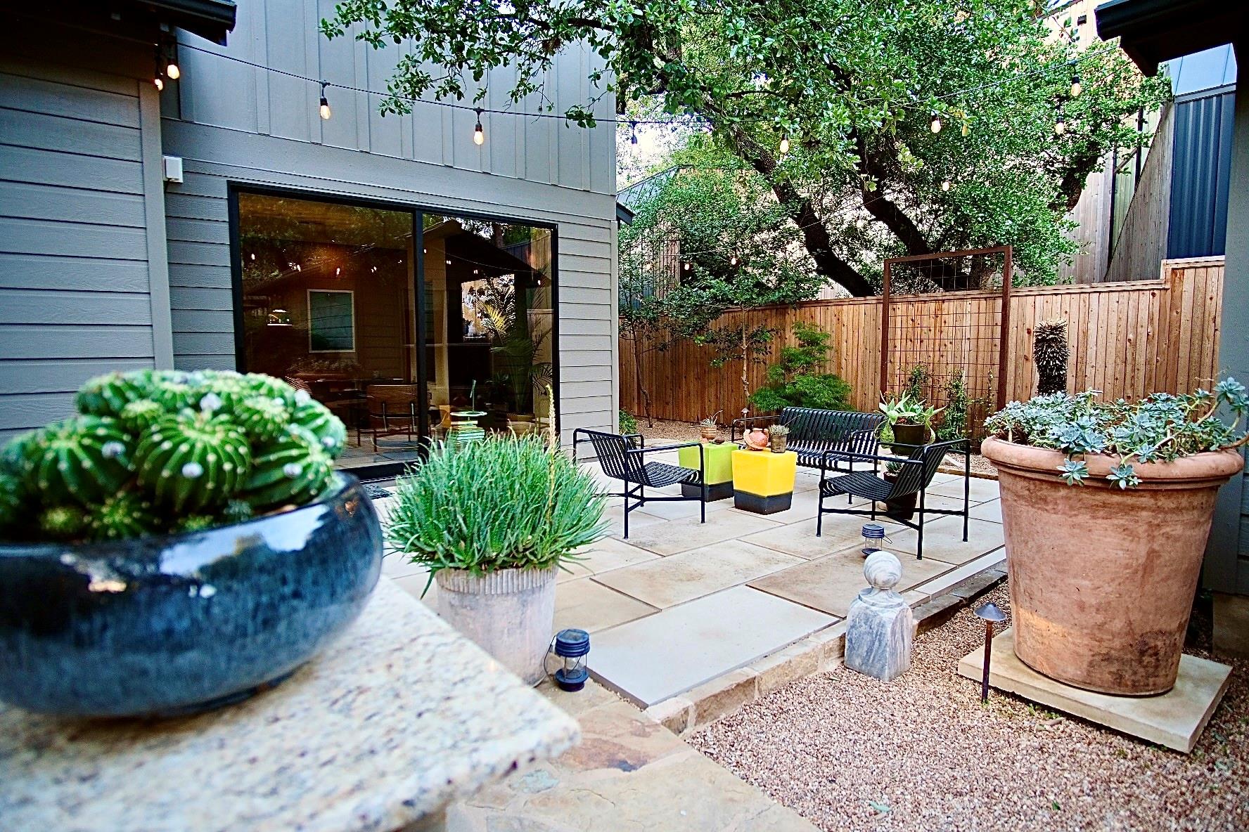 1005 Jewell St, Austin, TX 78704