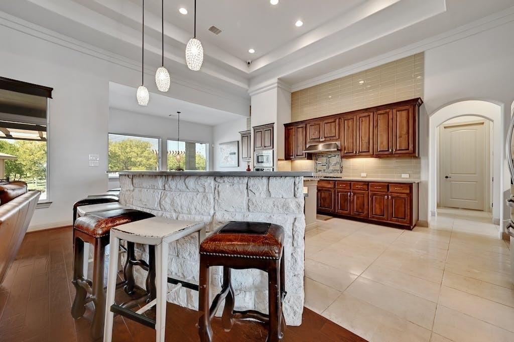 7300 Gilbert Rd, Manor, TX 78653