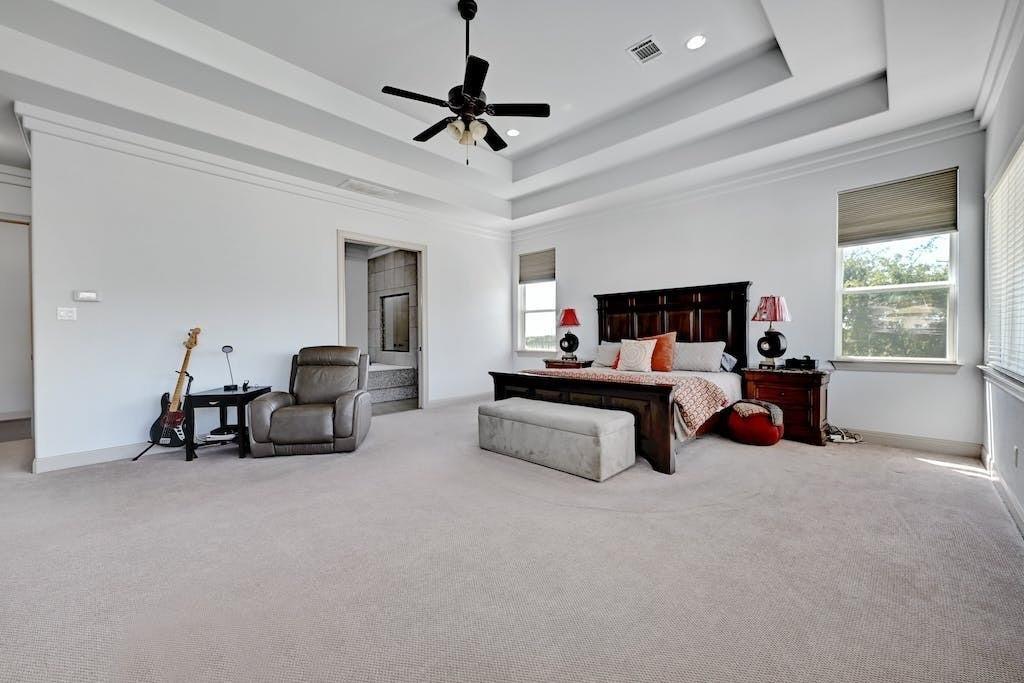 7300 Gilbert Rd, Manor, TX 78653