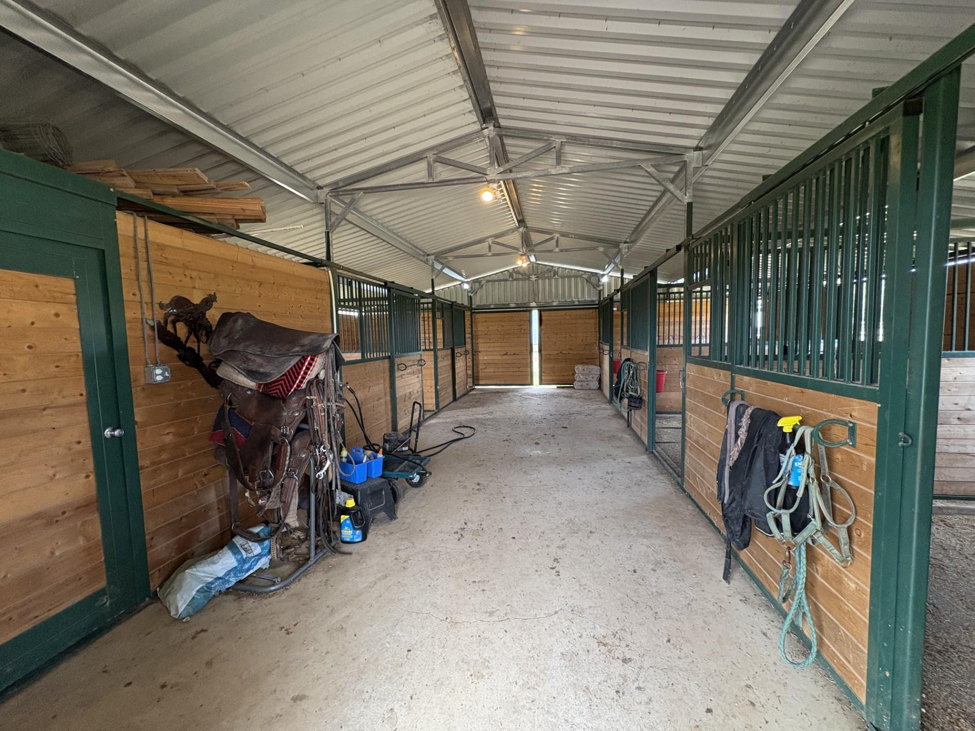 1430 Antioch Rd, Paige, TX 78659