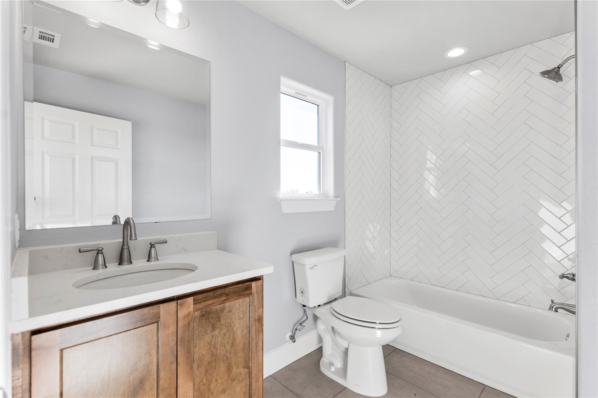 1430 Antioch Rd, Paige, TX 78659