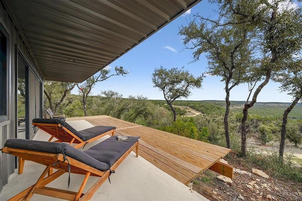 640 Ghost Dancer, Fischer, TX 78623