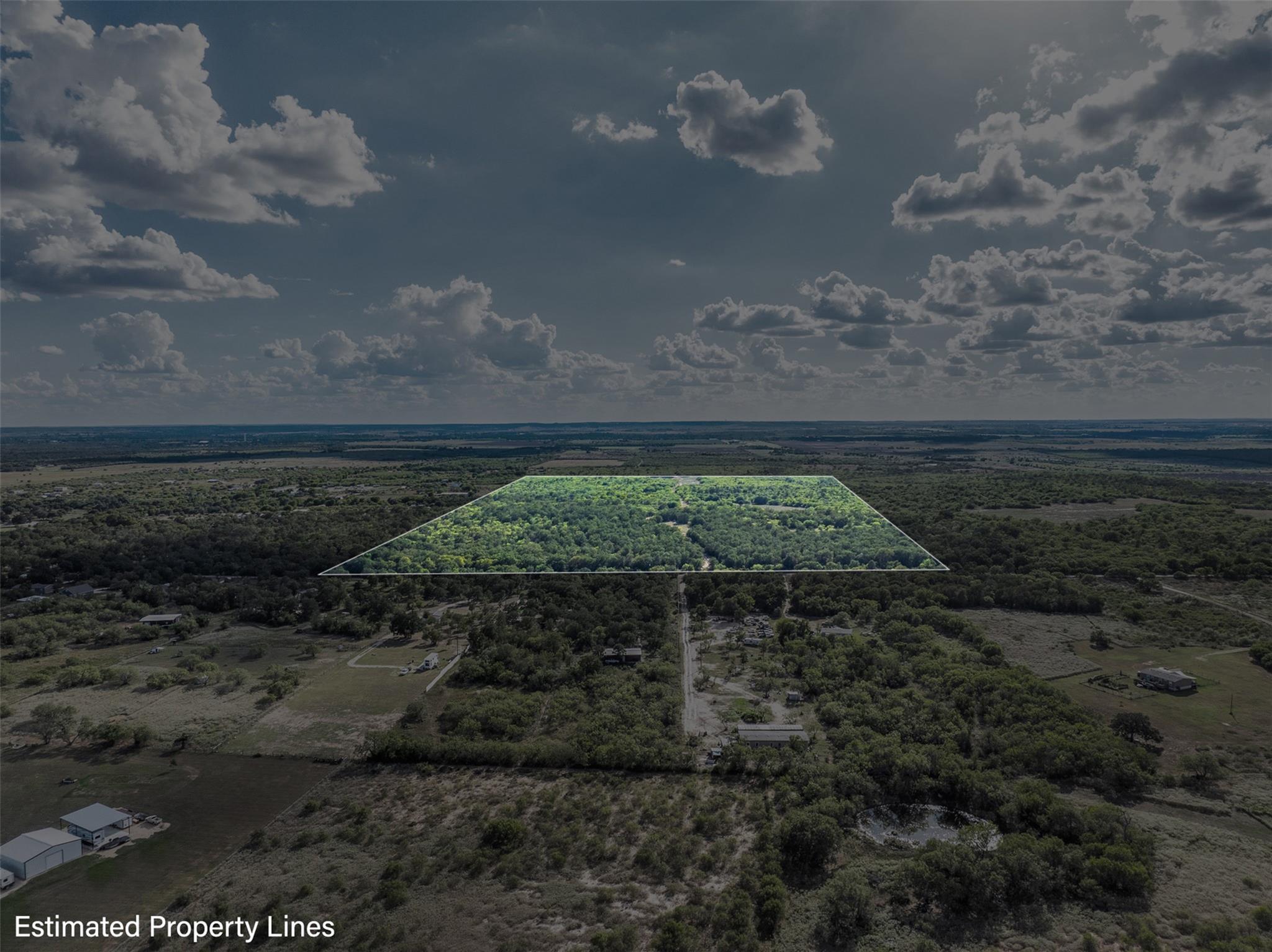 399 Seals Creek Rd, Lockhart, TX 78644