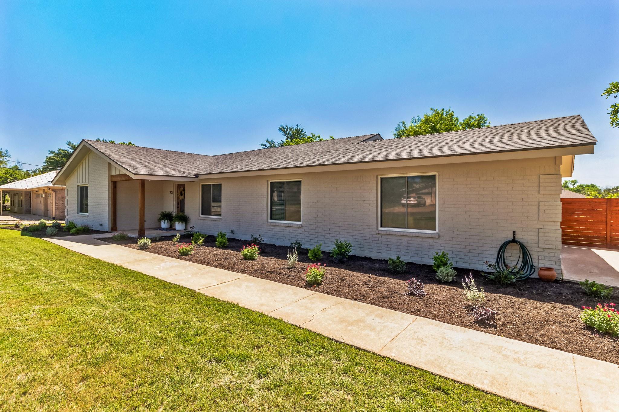 213 Clear Springs Rd, Georgetown, TX 78628