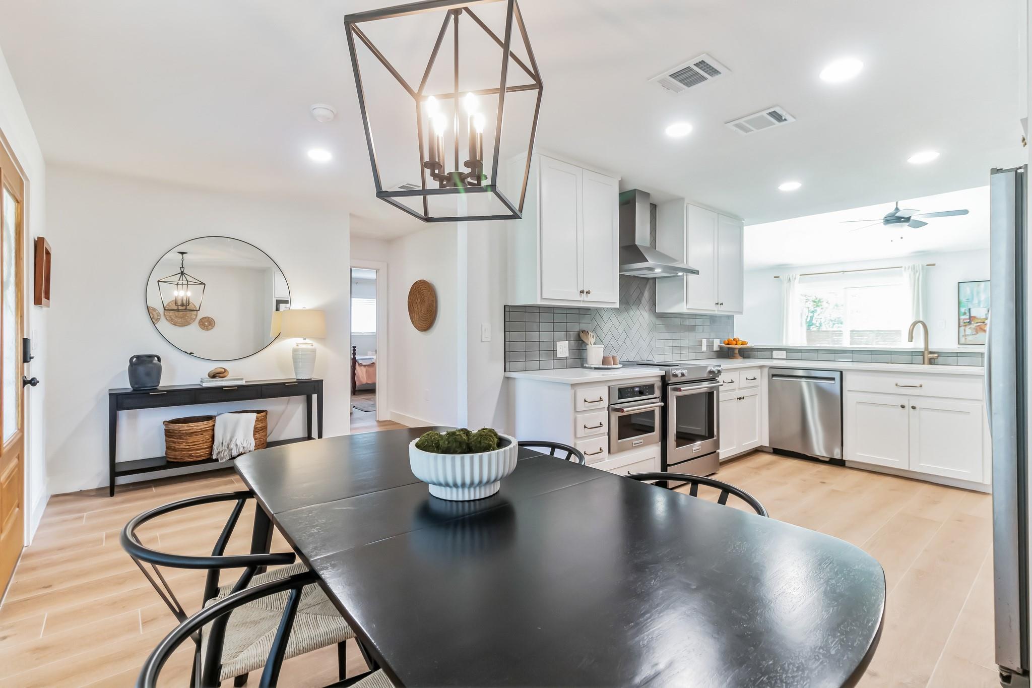 213 Clear Springs Rd, Georgetown, TX 78628