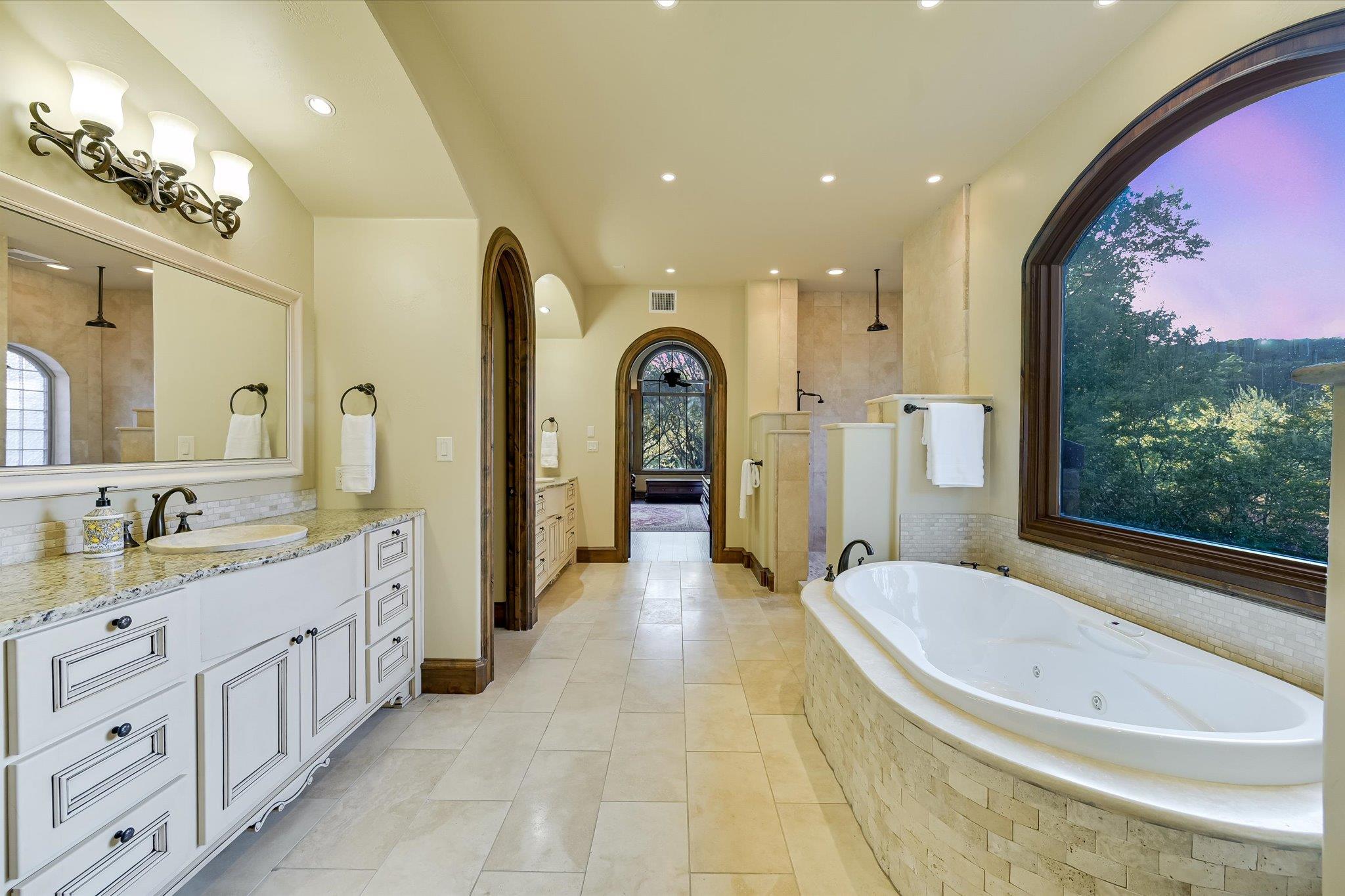 5722 Standing Rock Dr, Austin, TX 78730