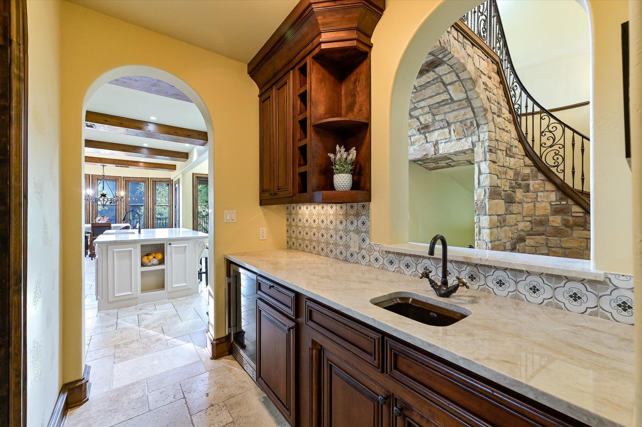 5722 Standing Rock Dr, Austin, TX 78730