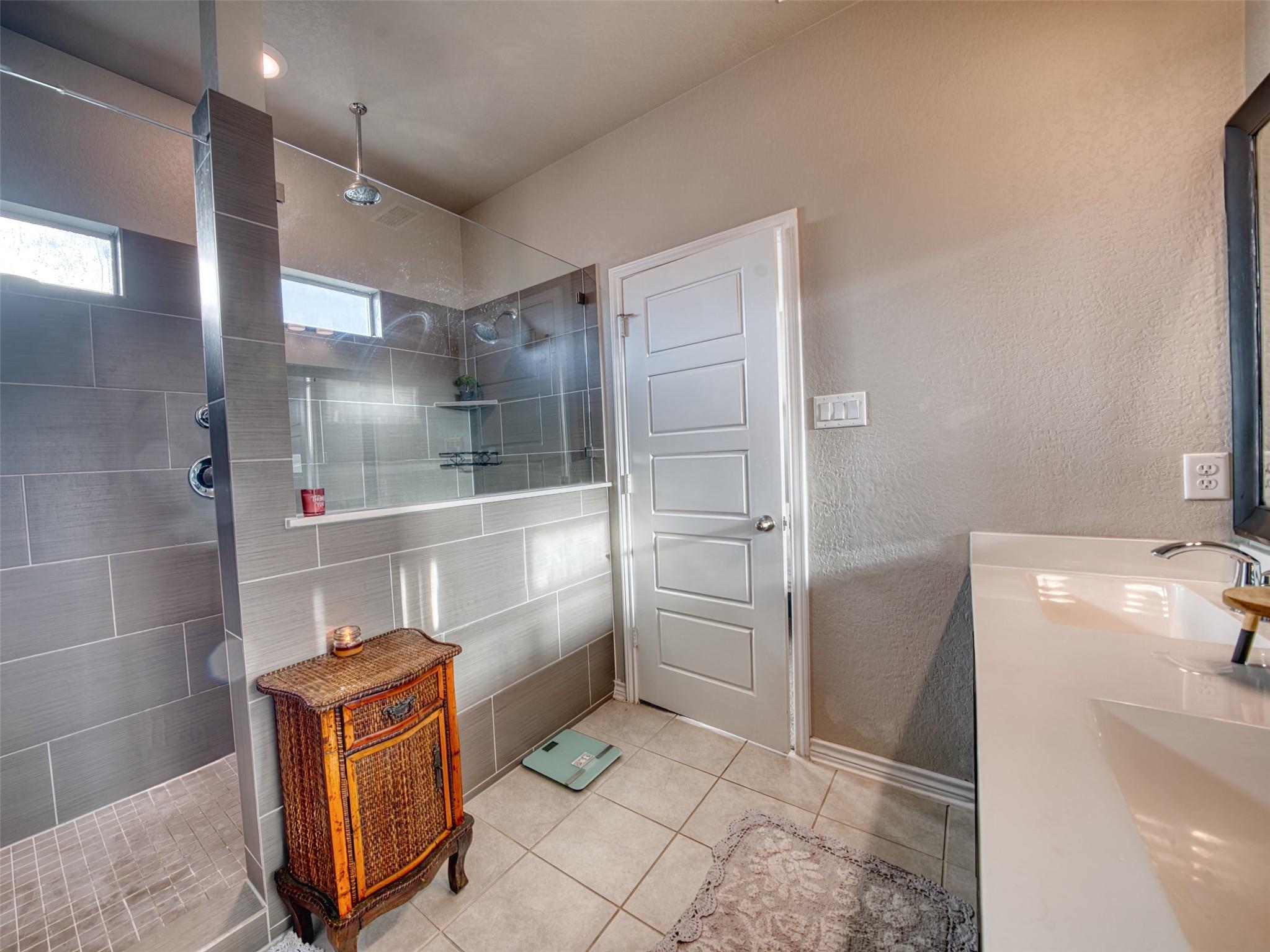 1950 Brandywine Dr, New Braunfels, TX 78130
