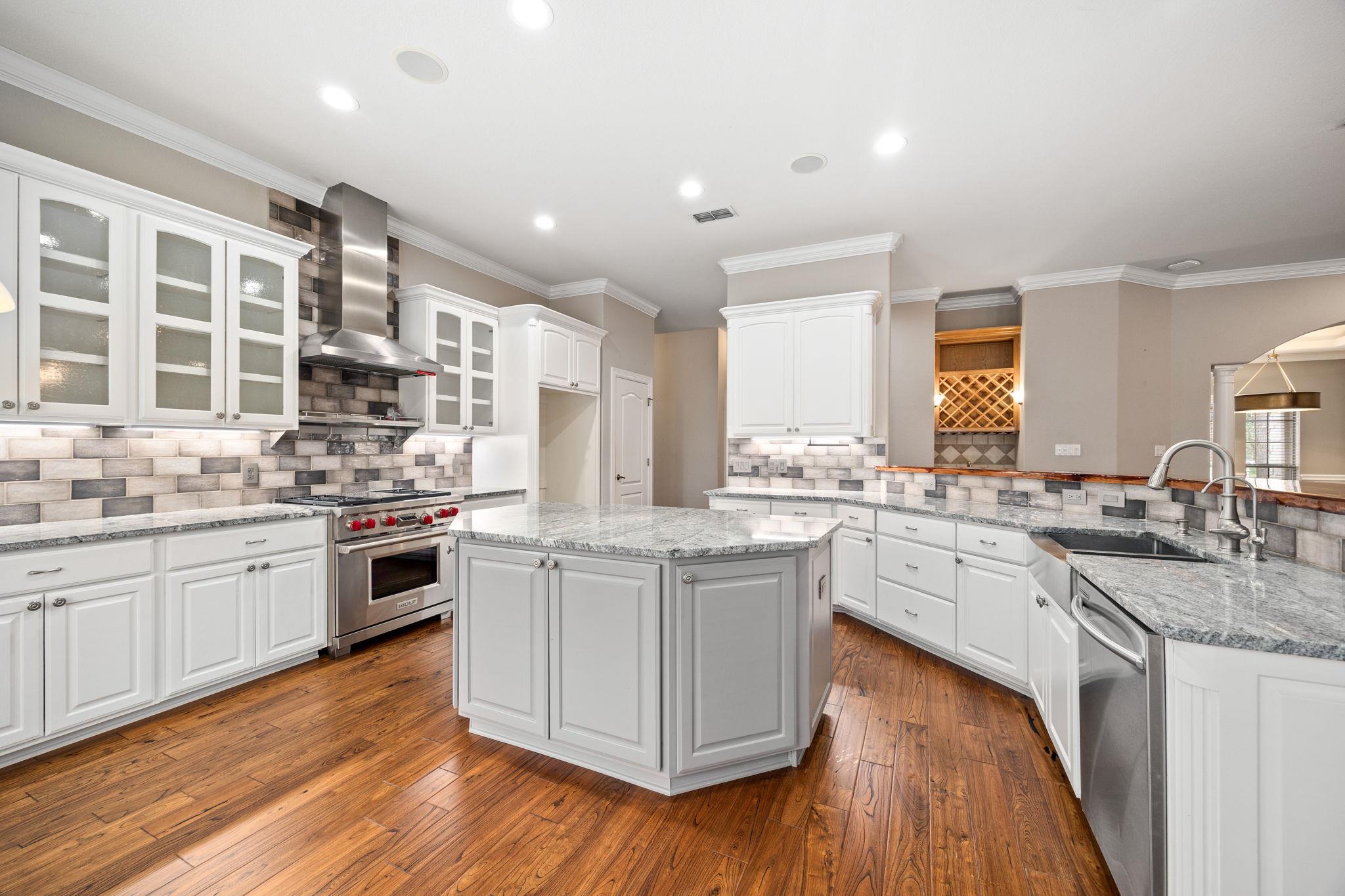 204 Woodland Park, Georgetown, TX 78633