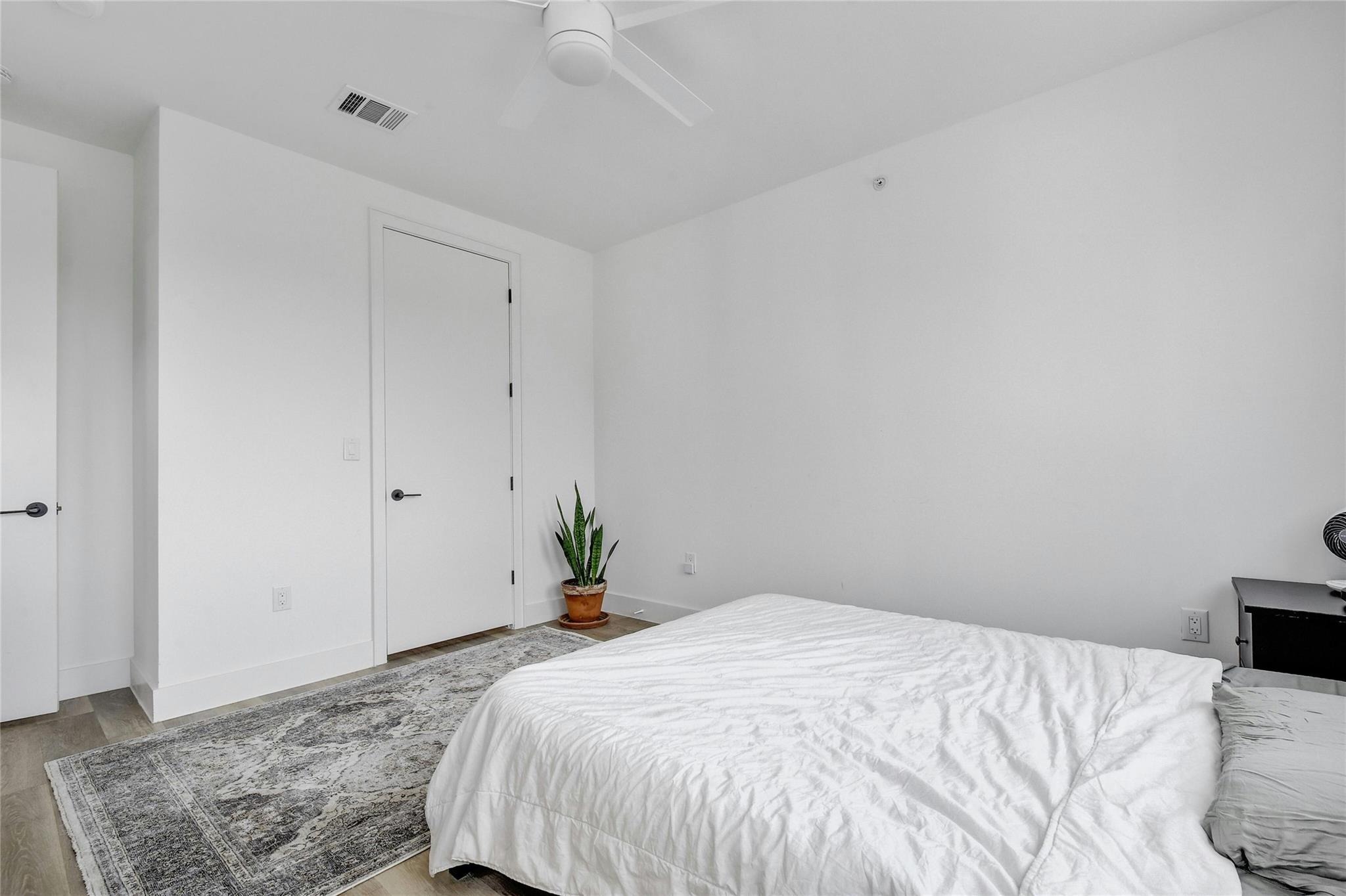 2709 E 5th St # 2305, Austin, TX 78702