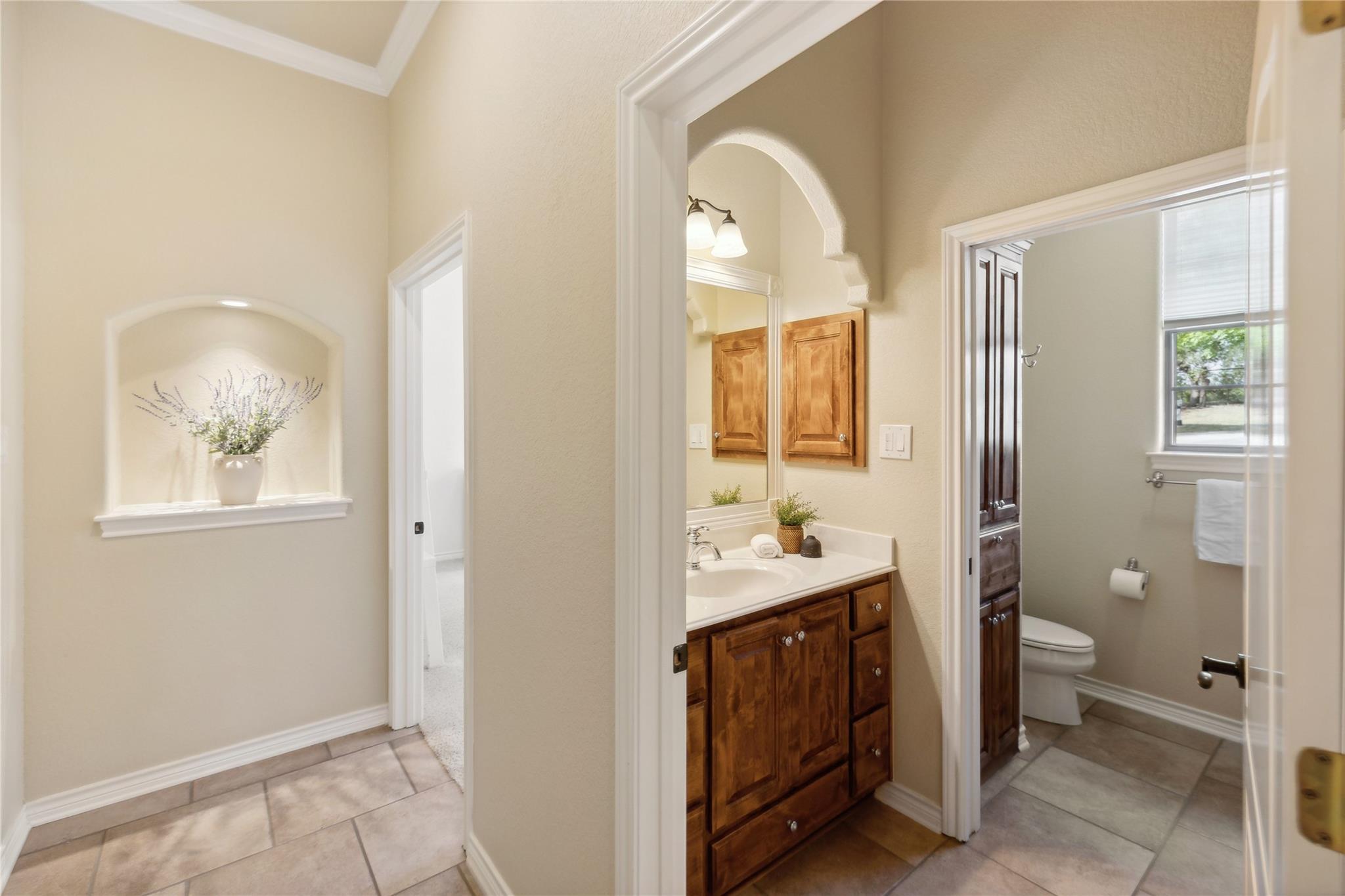 169 Royal Oaks Hill, Fredericksburg, TX 78624