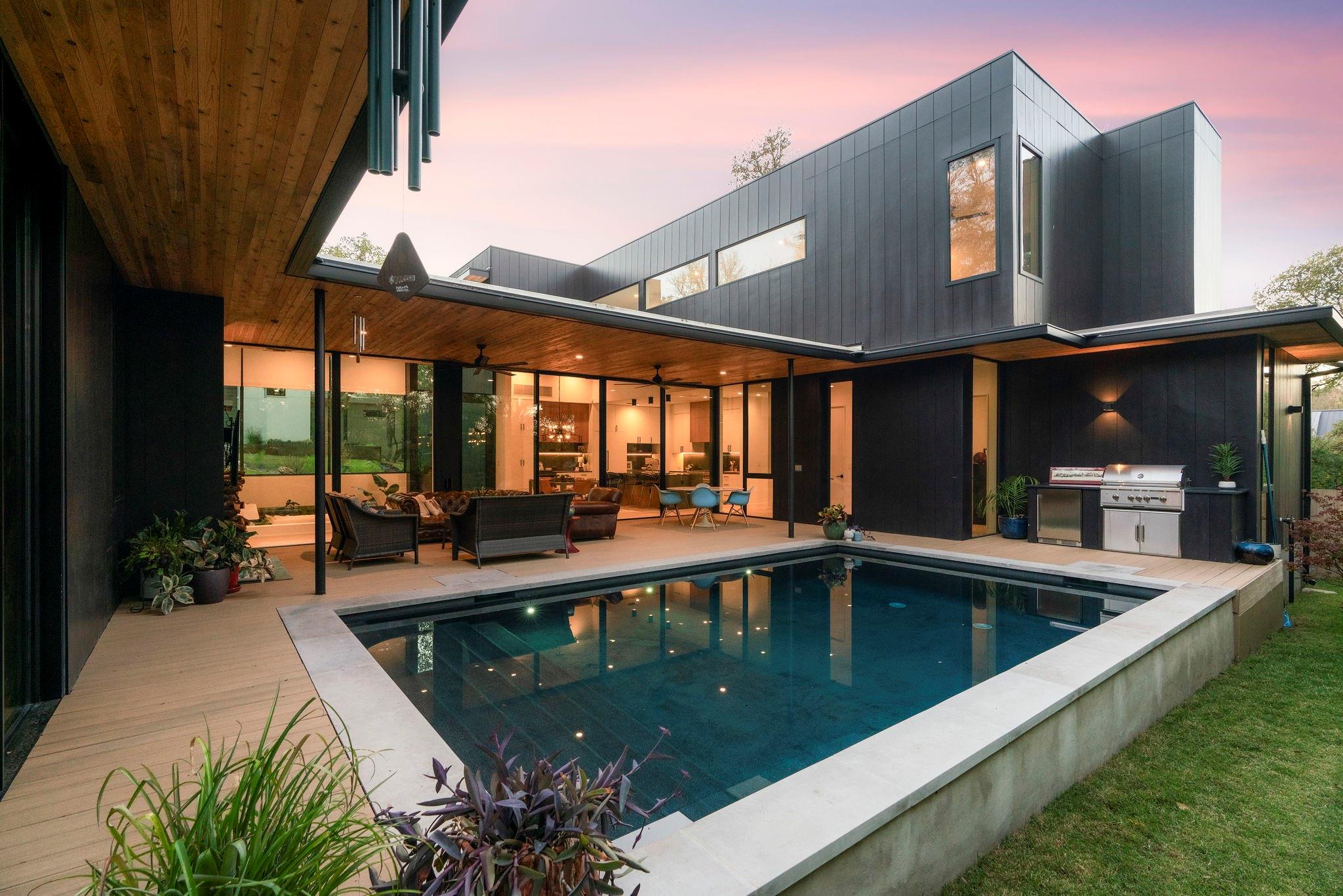 2404 Rock Terrace Cir, Austin, TX 78704