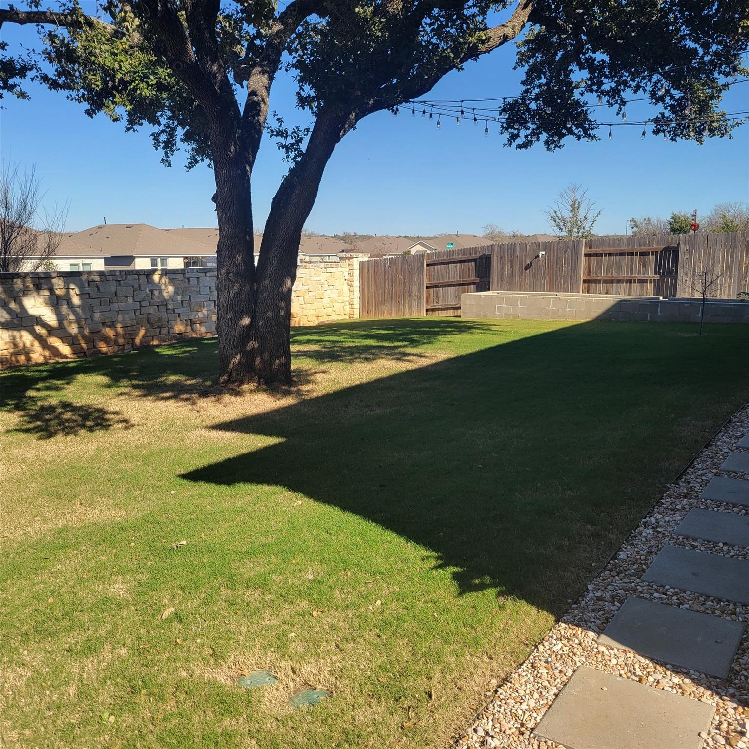 225 High Mesa Dr, Georgetown, TX 78628