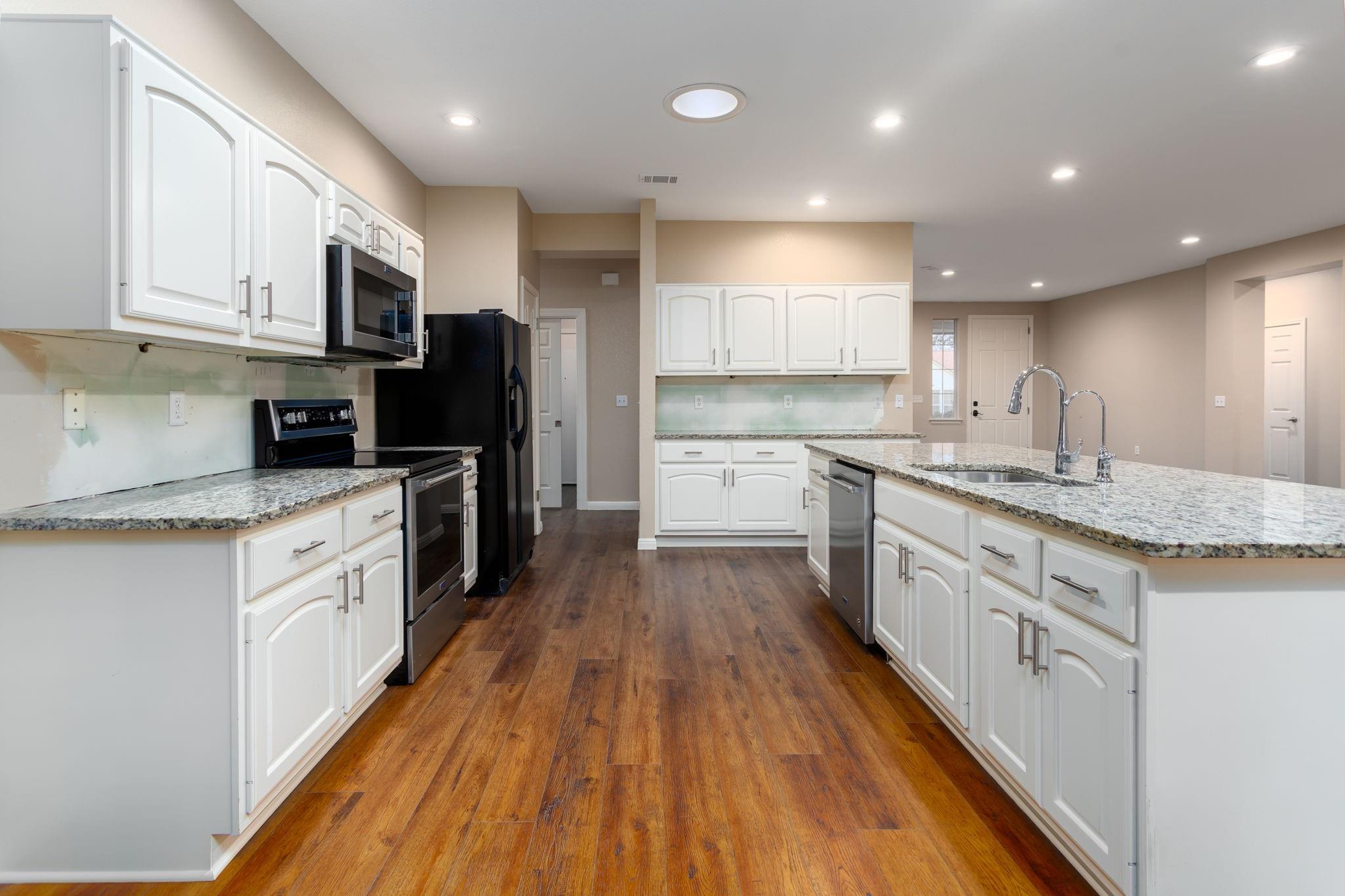 120 Ruellia Dr, Georgetown, TX 78633