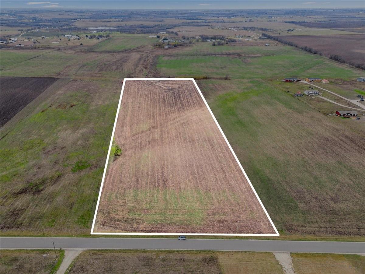 450 County Road 423, Taylor, TX 76574