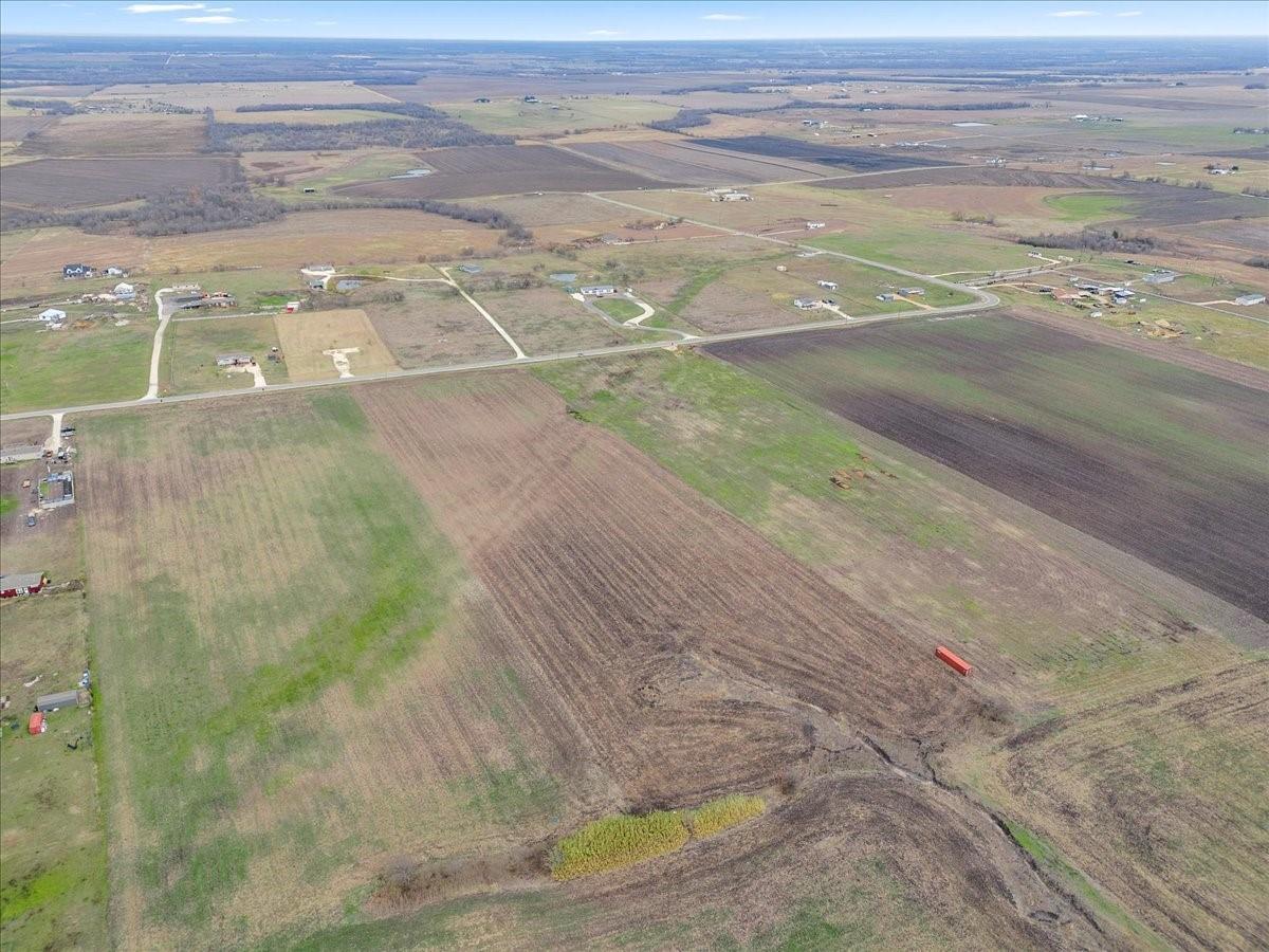 450 County Road 423, Taylor, TX 76574