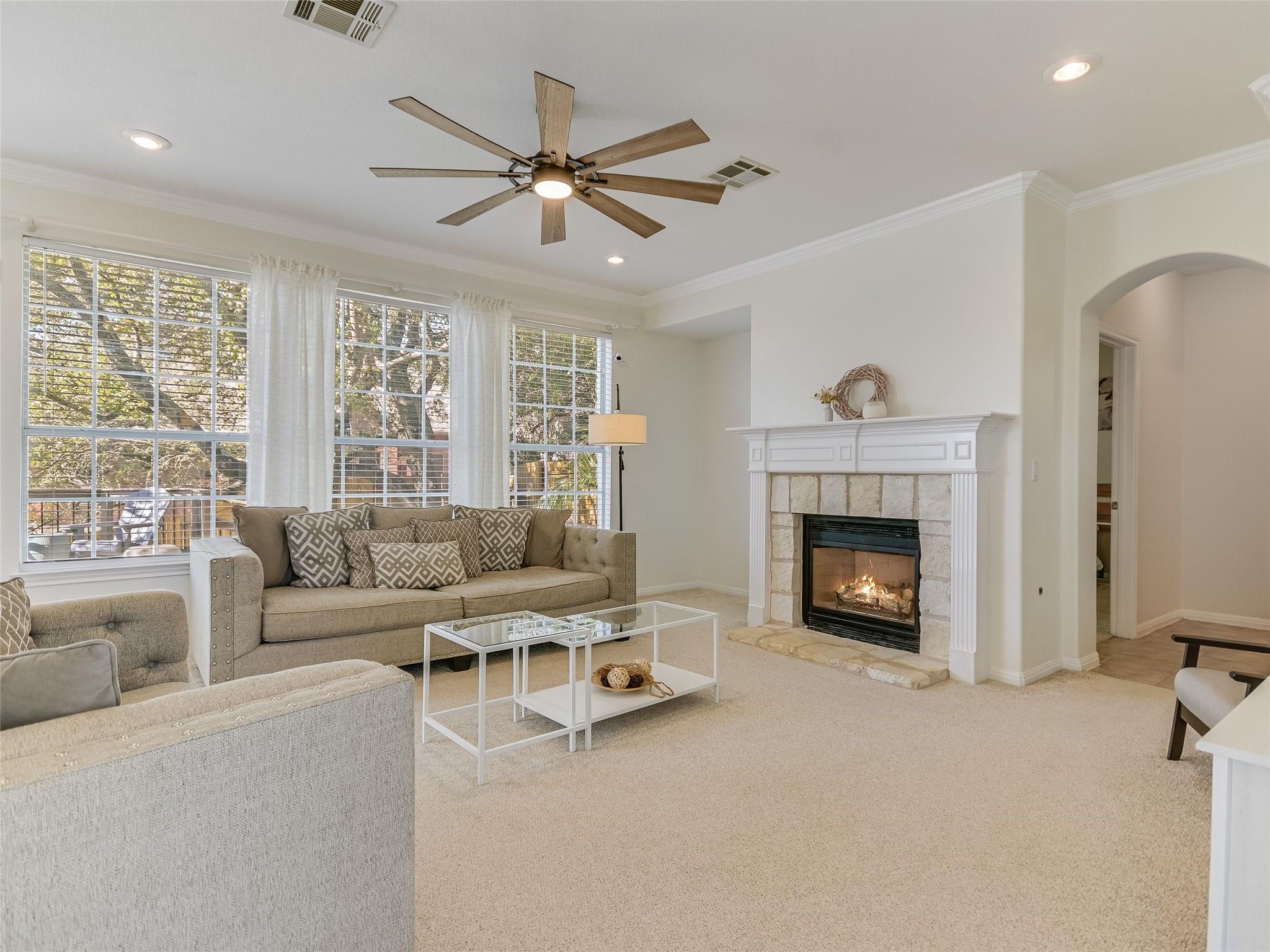 9400 Savannah Ridge Dr, Austin, TX 78726