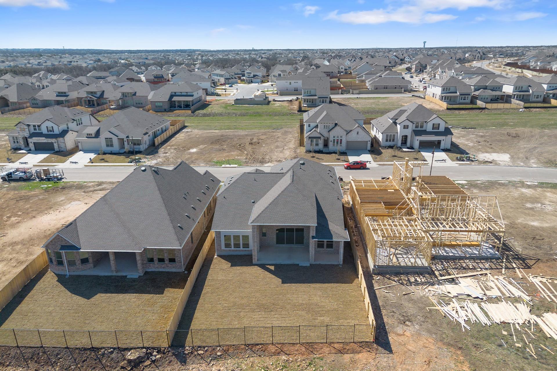 134 Montecilo Dr, Liberty Hill, TX 78642