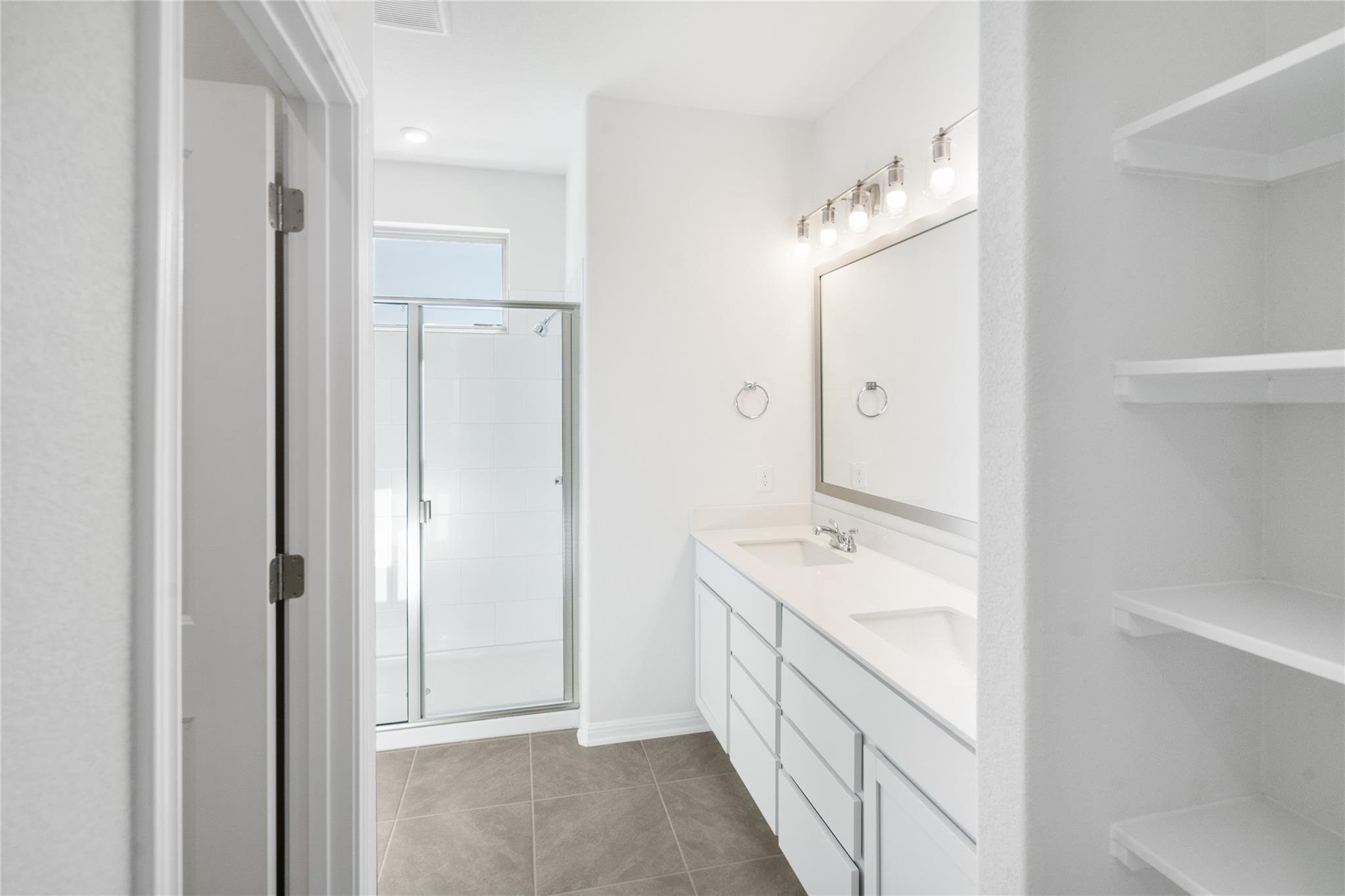 186 Weaver Ln, Bastrop, TX 78602