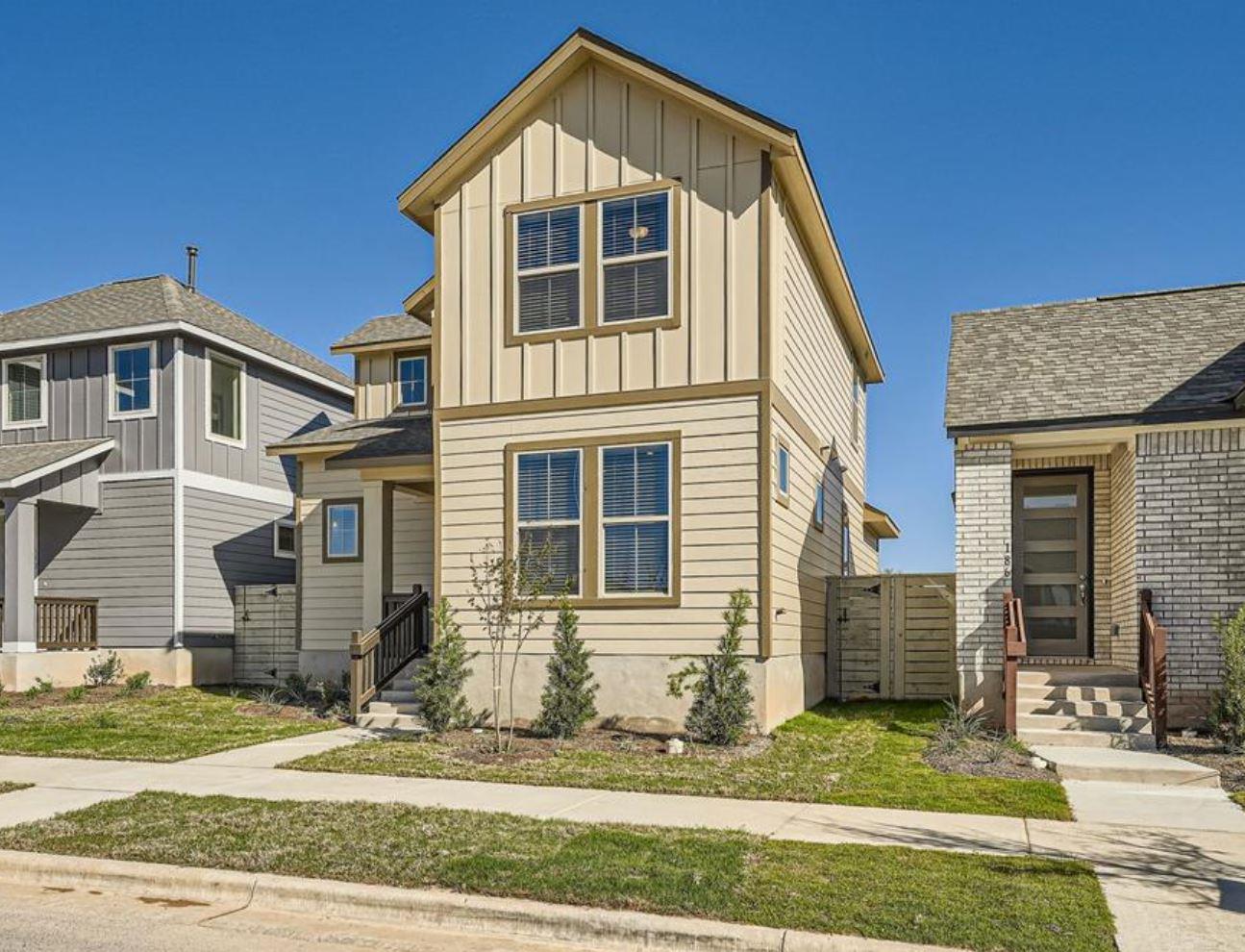 188 Weaver Ln, Bastrop, TX 78602