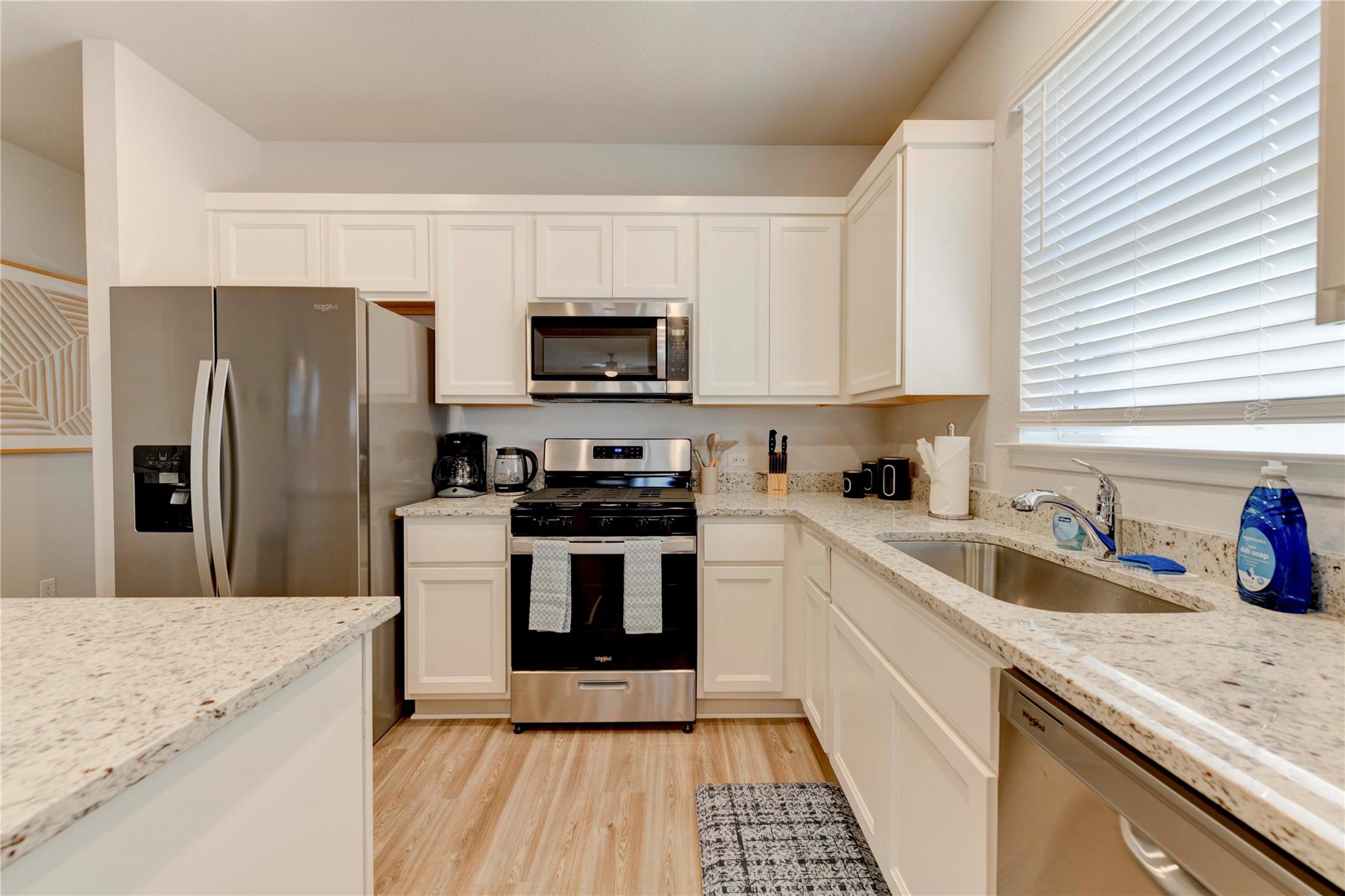 2438 Lucy Axel Ln, Round Rock, TX 78665