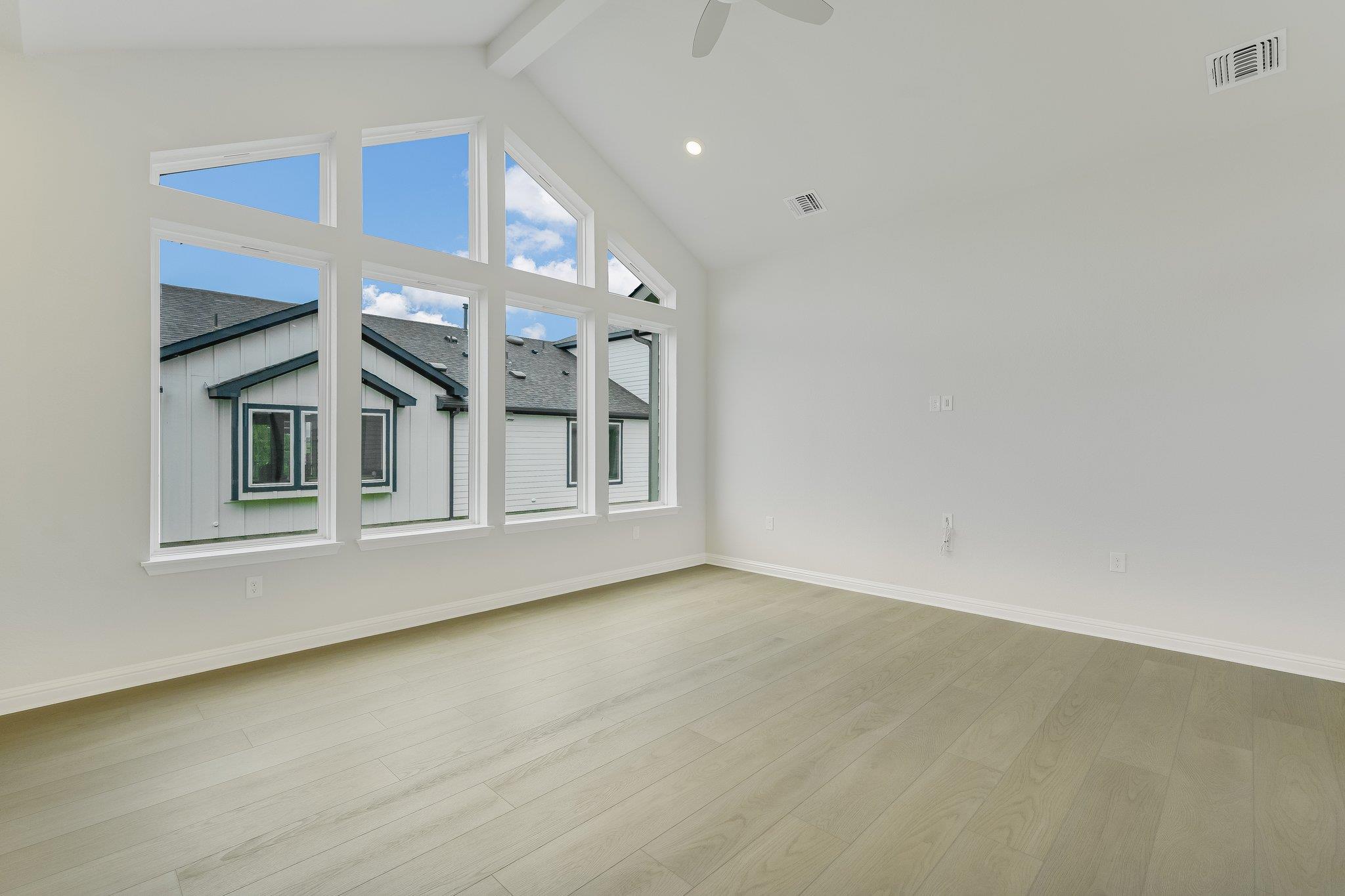 8512 Dongan Dr, Austin, TX 78744