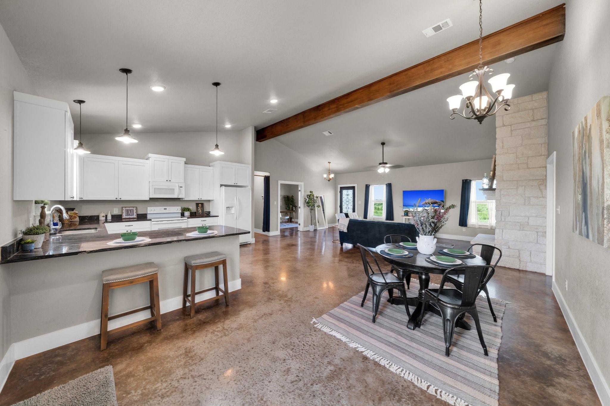 200 County Road 358, Granger, TX 76530