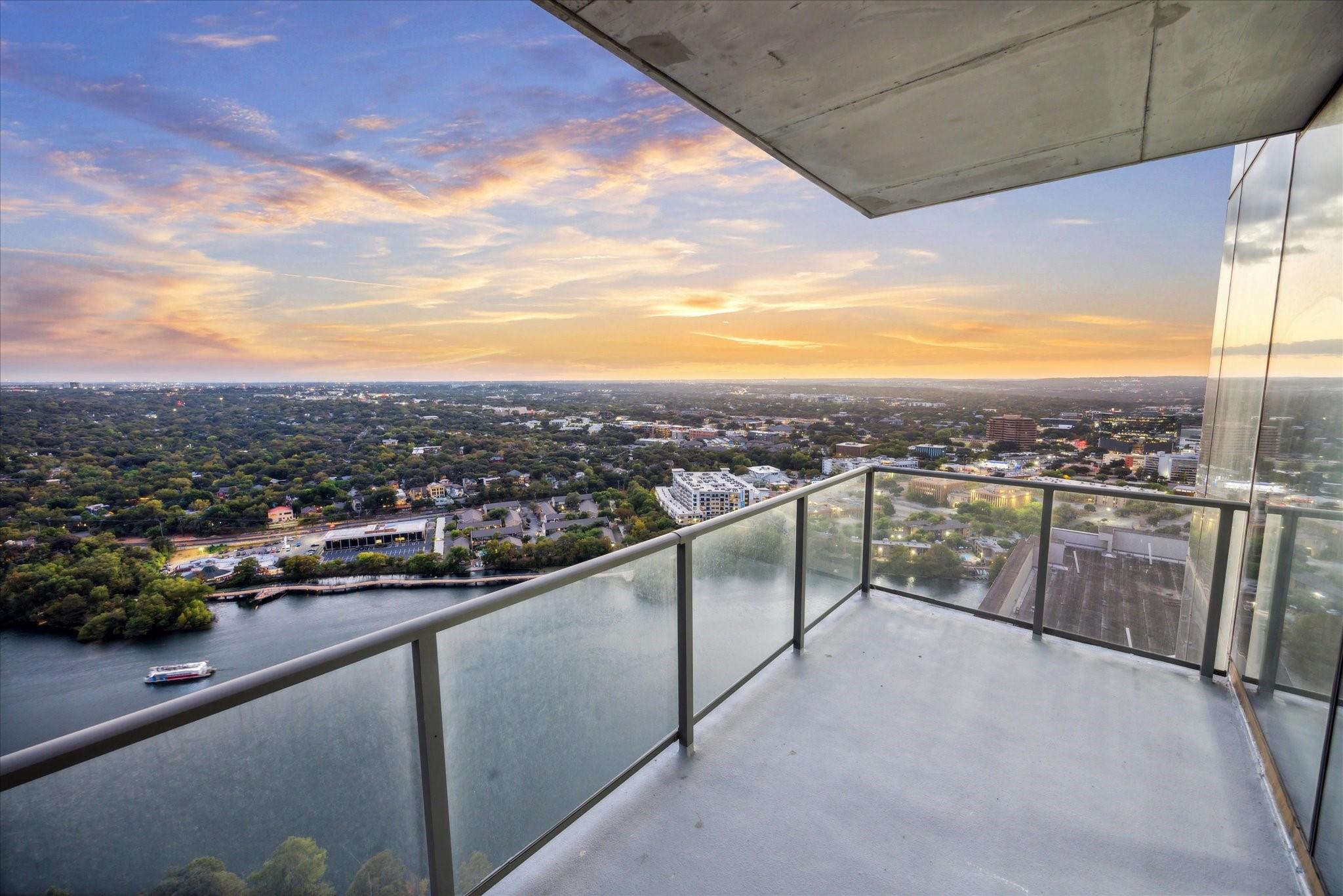 44 East Ave # 3301, Austin, TX 78701